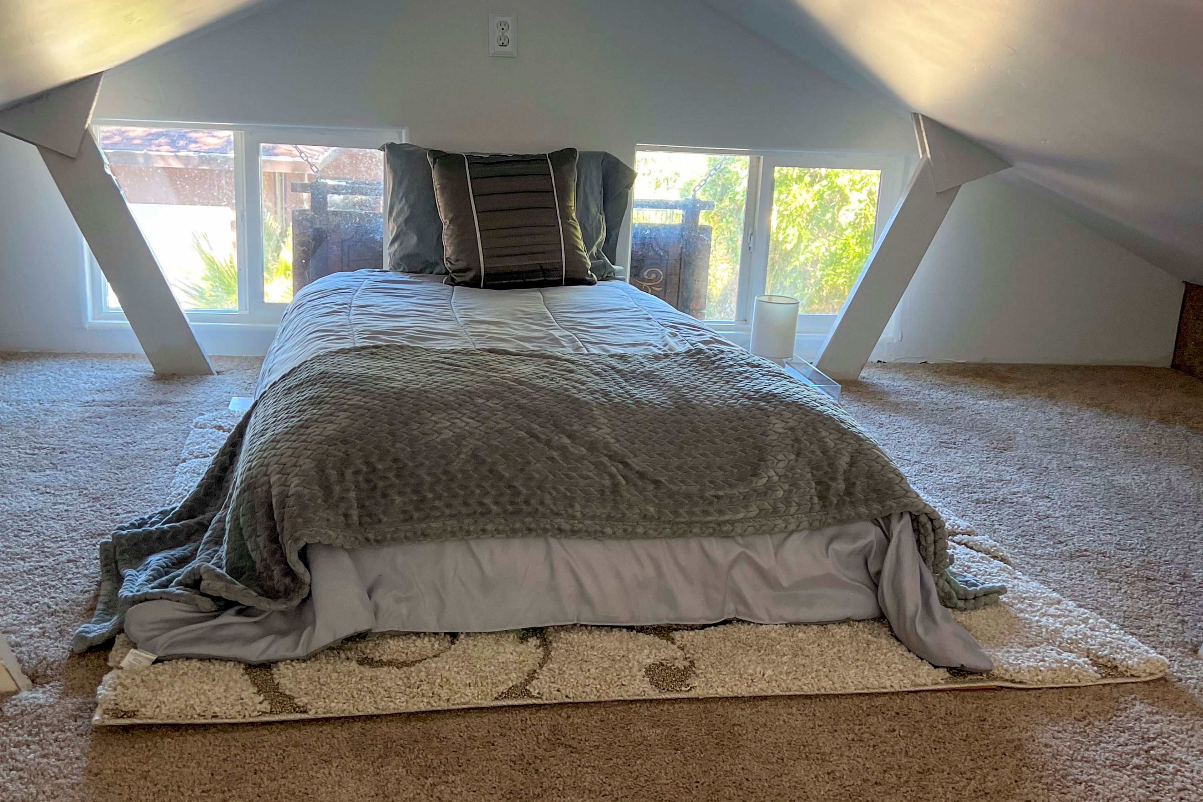 Bedroom 2 (Loft)