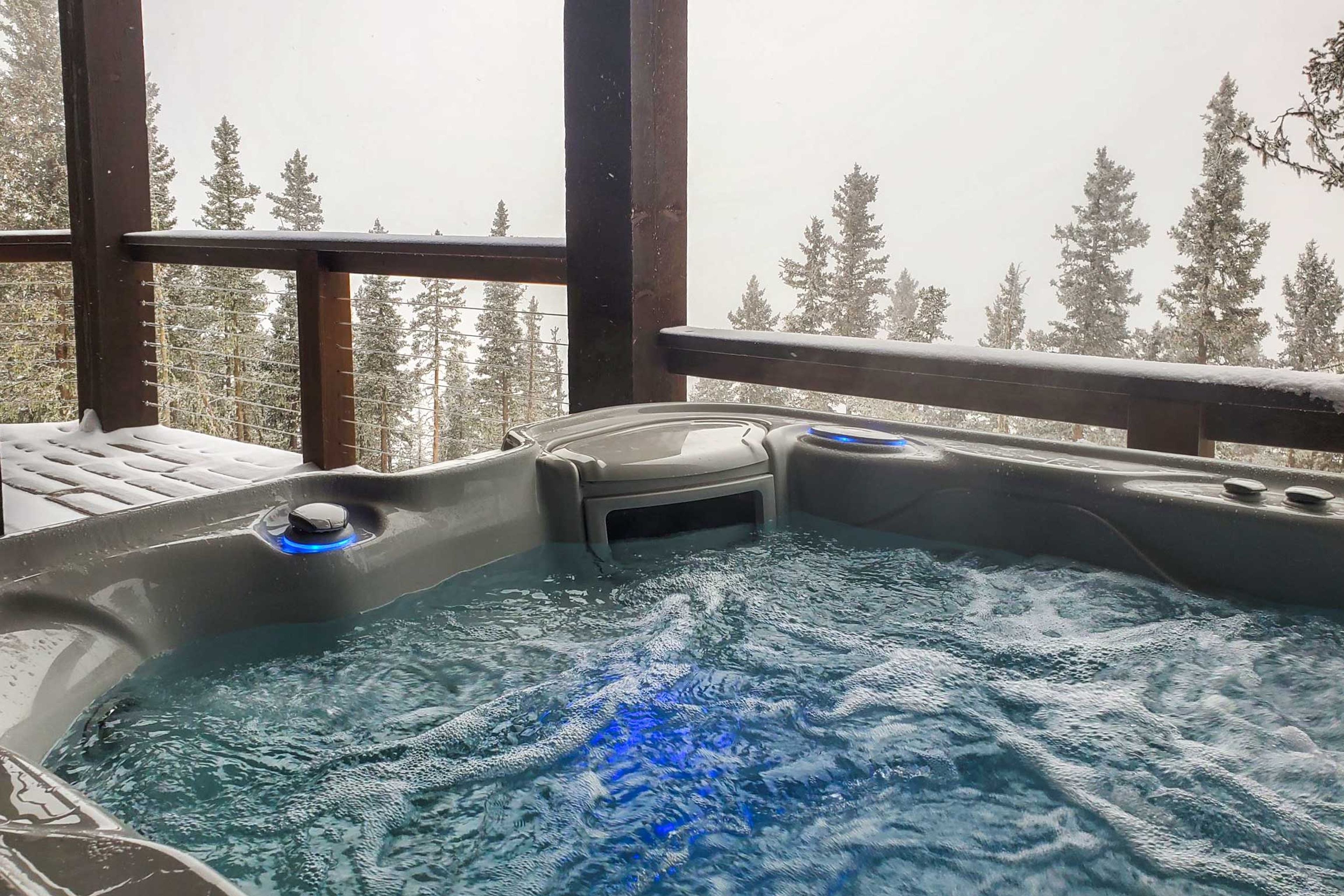 Lower Deck | Hot Tub