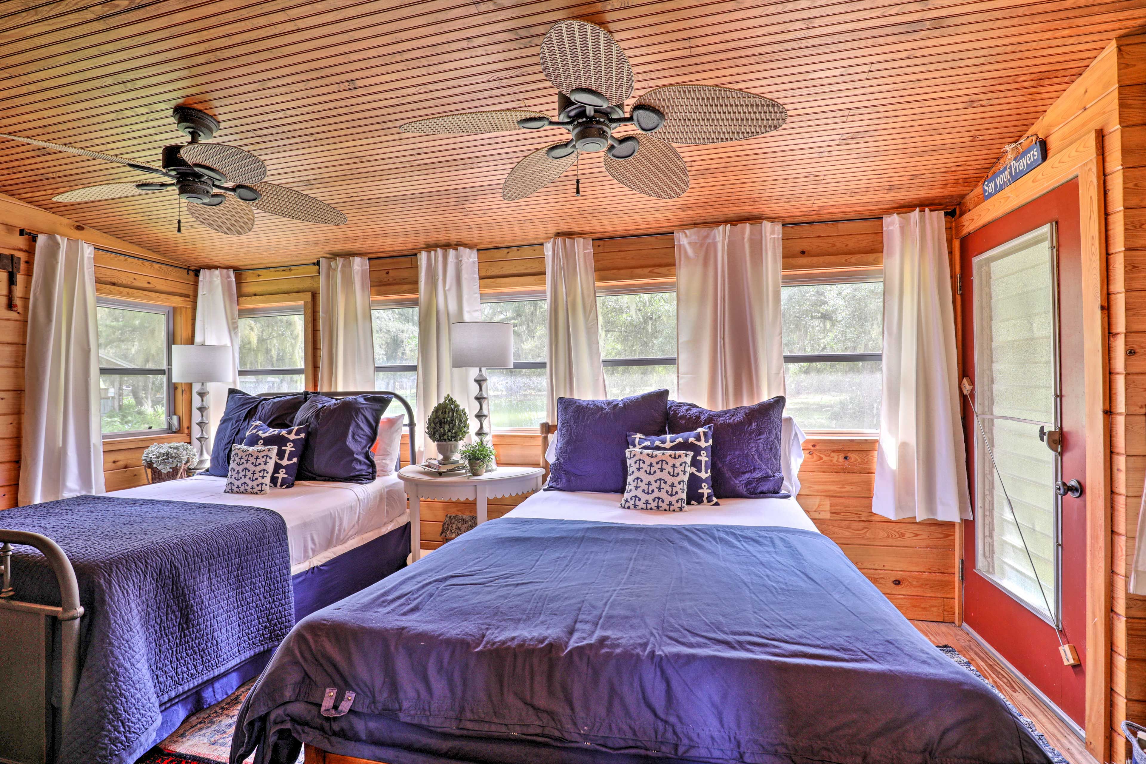 Bedroom 3 | 2 Full Beds