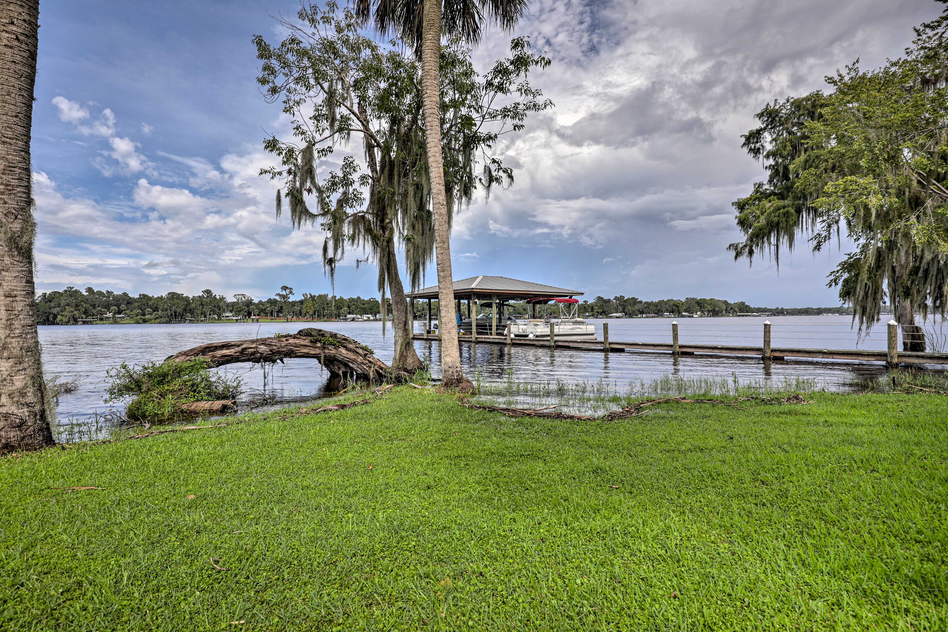 Shared Dock | Boat Slip | Convergence of Lake George & St. Johns River
