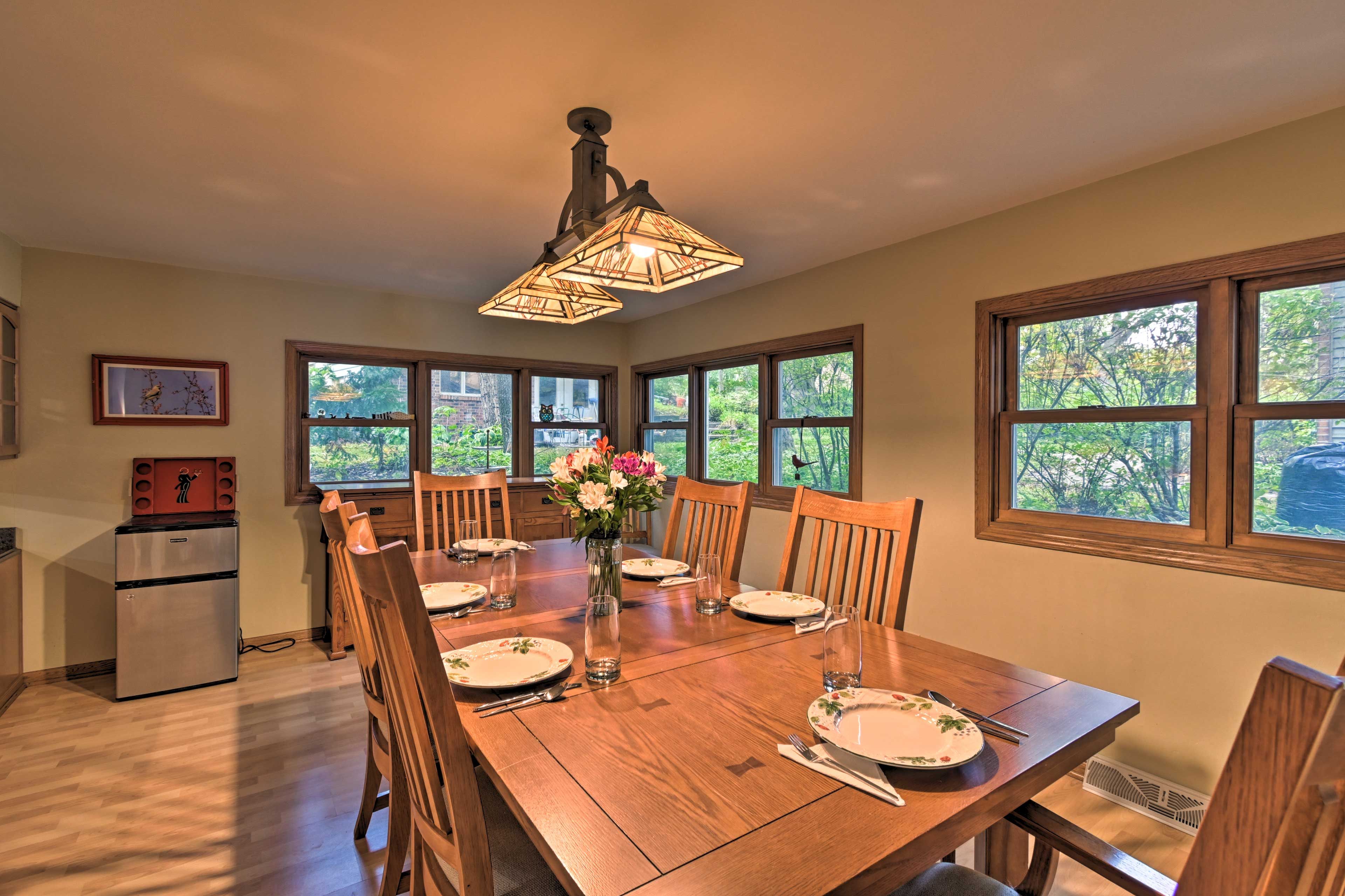 Dining Room | 6-Person Dining Table | Main Level