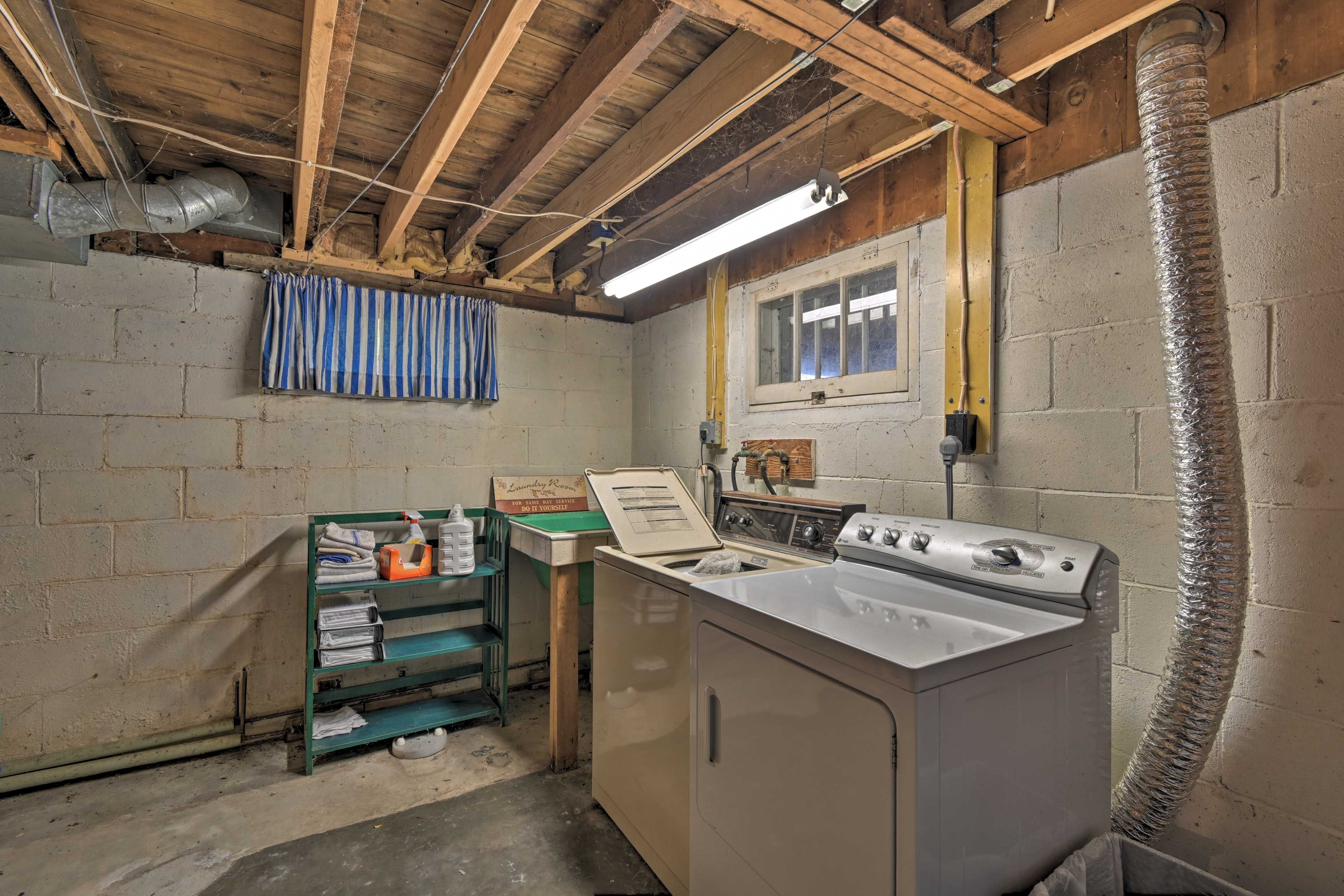 Laundry Room | Lower Level