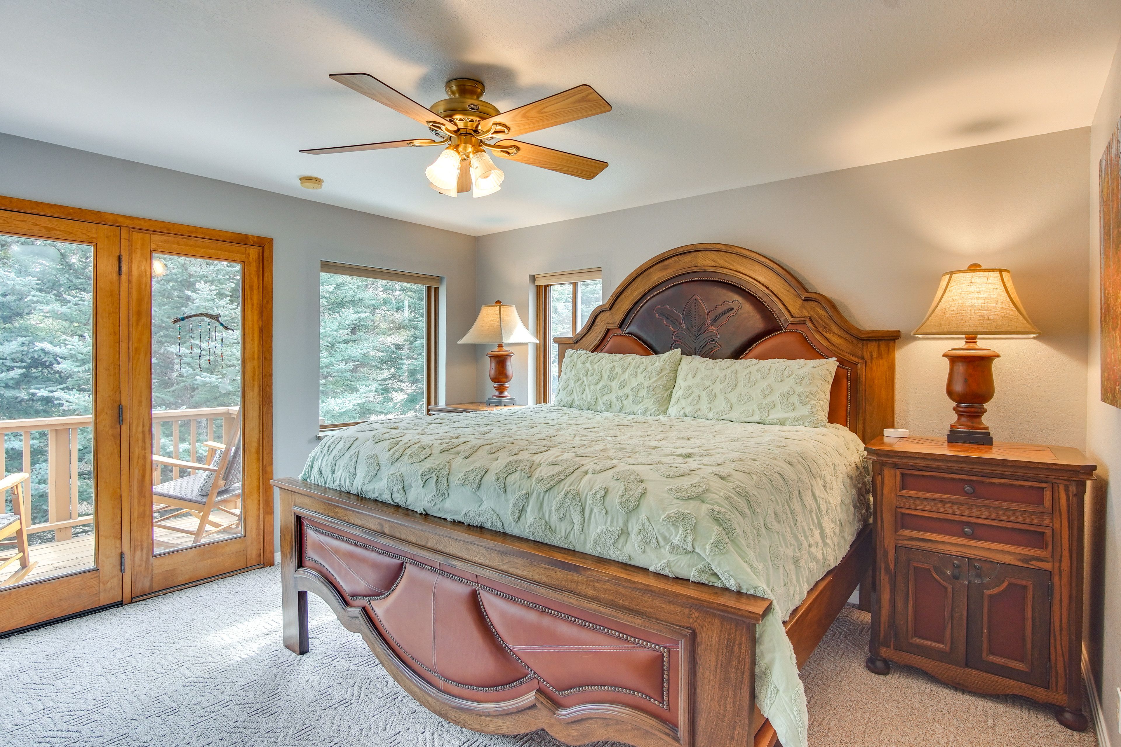 Bedroom 3 | King Bed | 2nd Floor