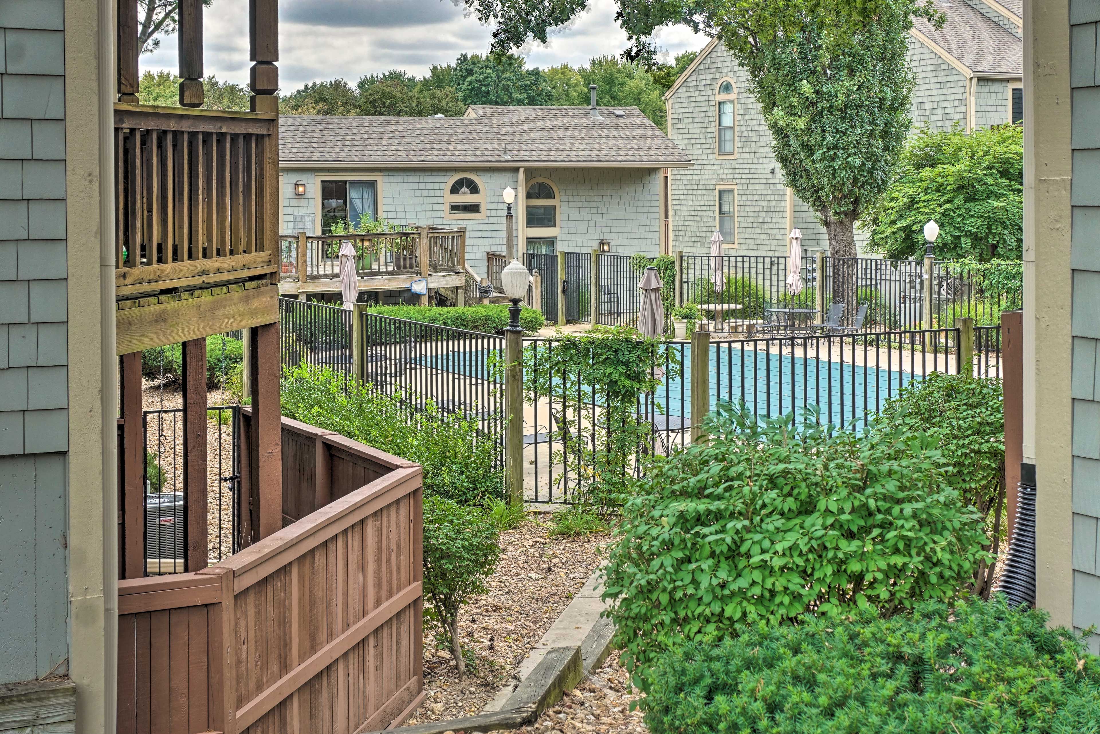 Seasonal Community Pool