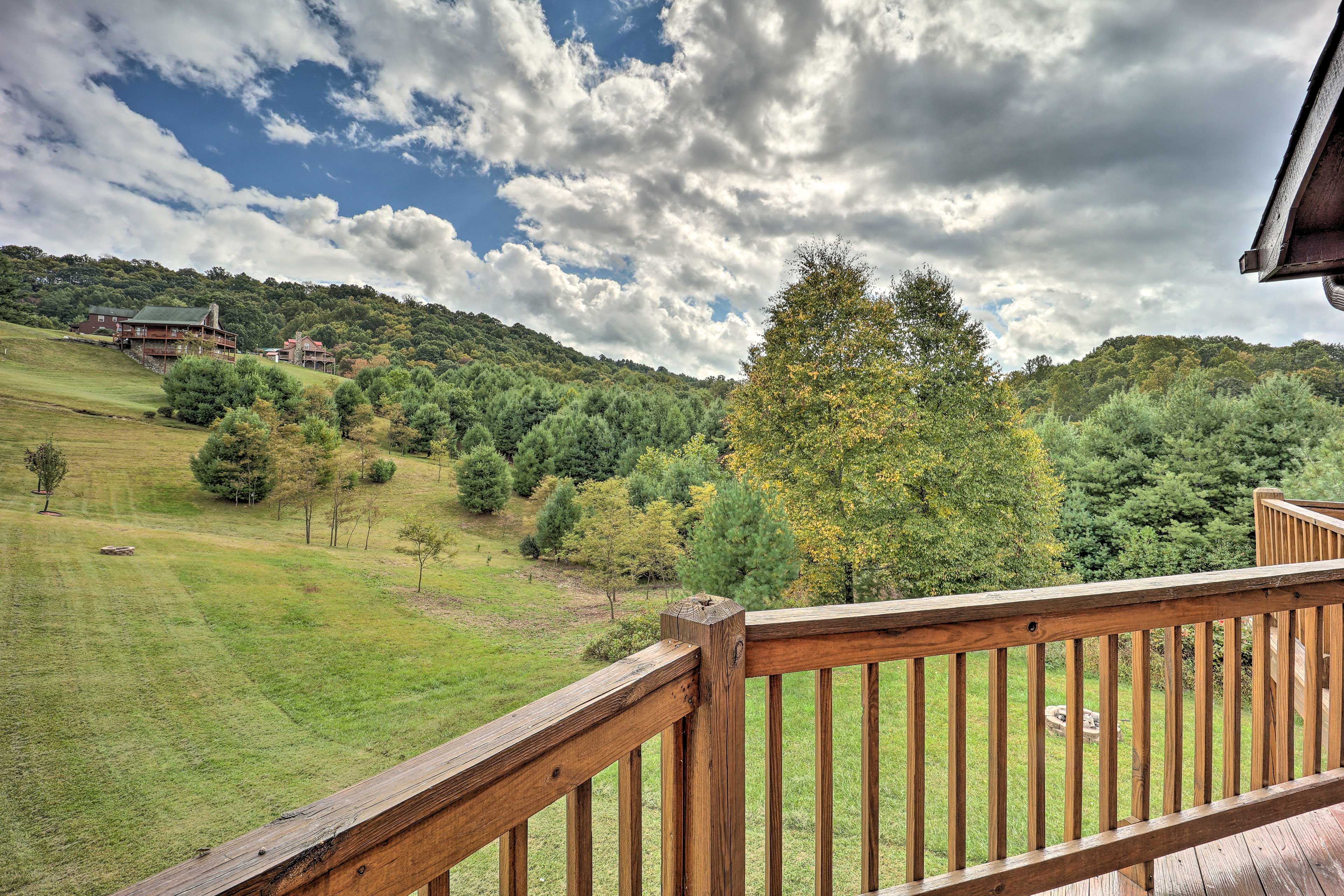 Private Deck | River Access Nearby