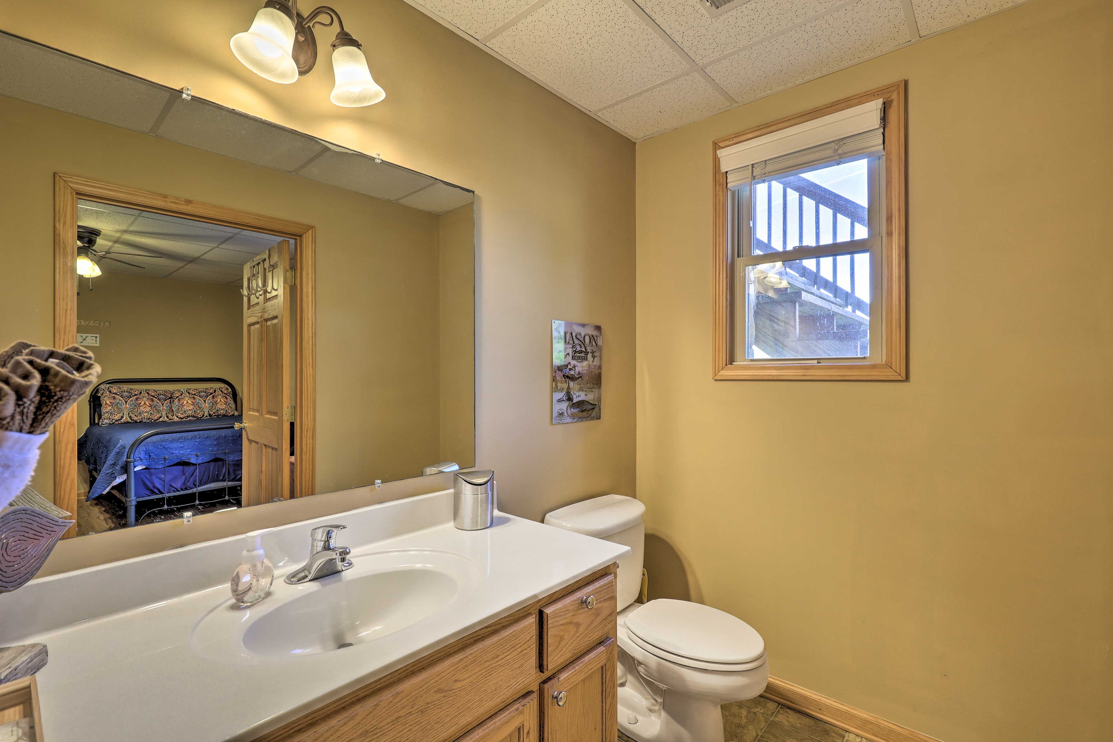 Full Bathroom