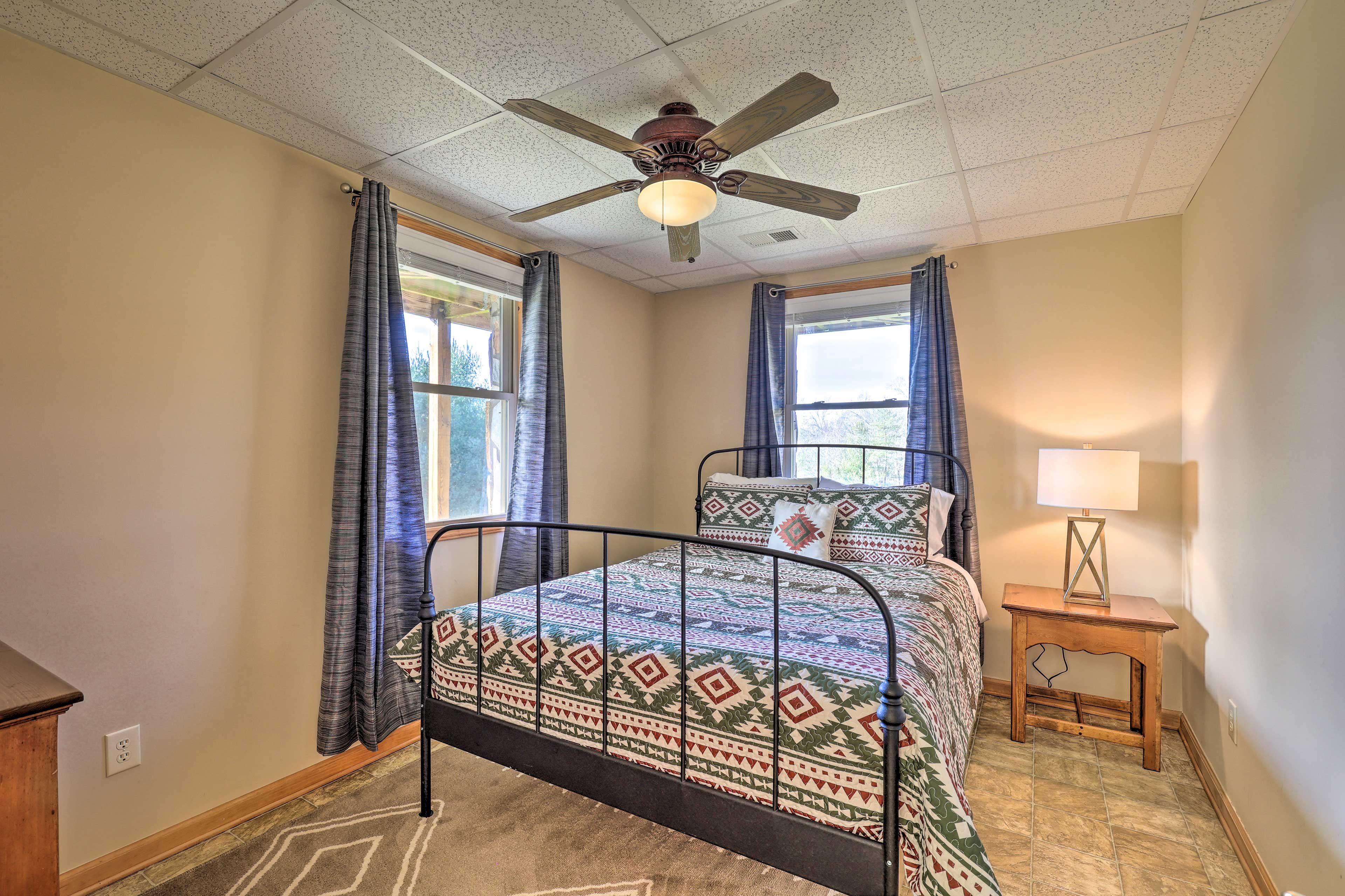 Bedroom 7 | Full Bed
