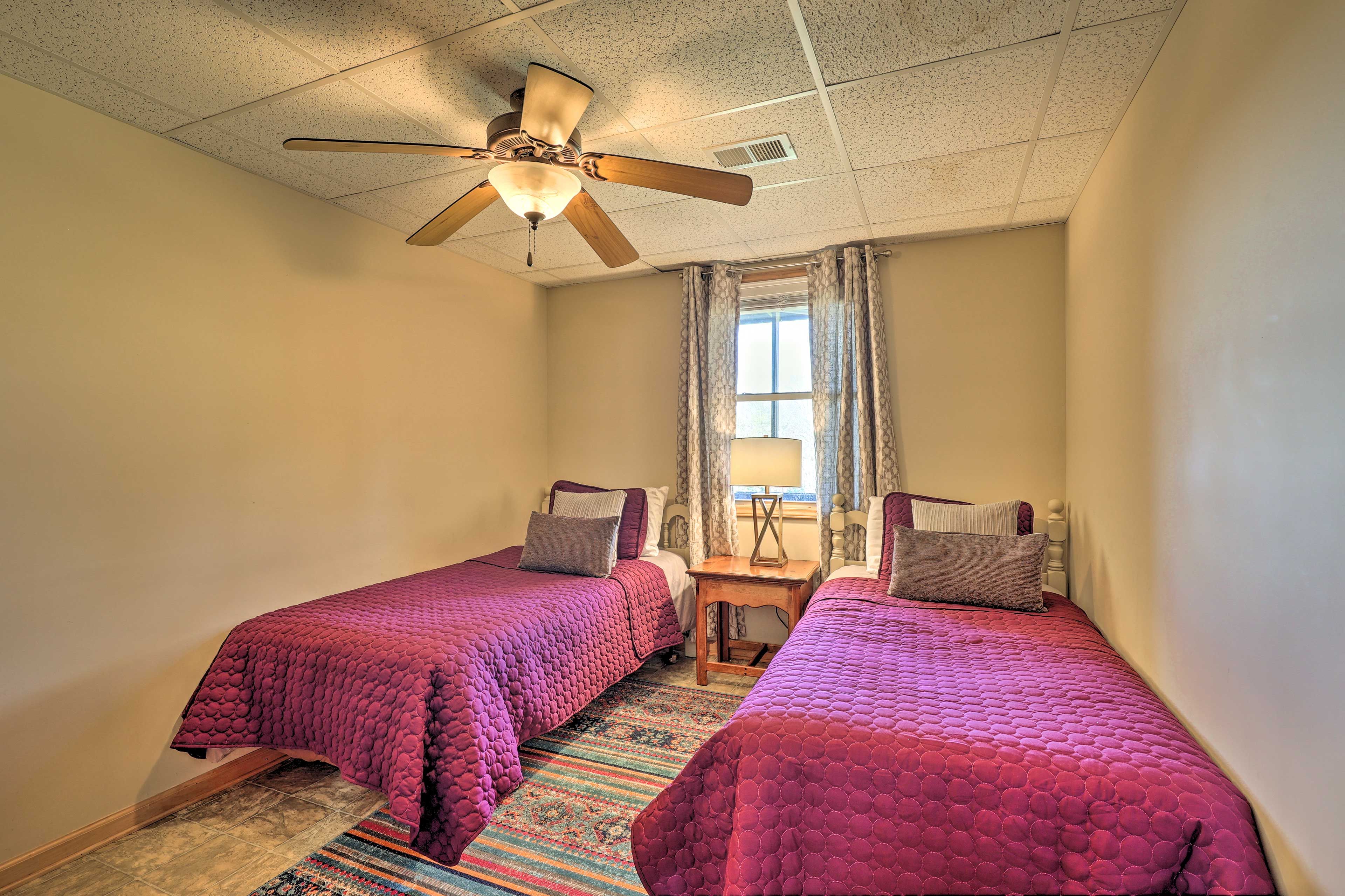 Bedroom 5 | 2 Twin Beds