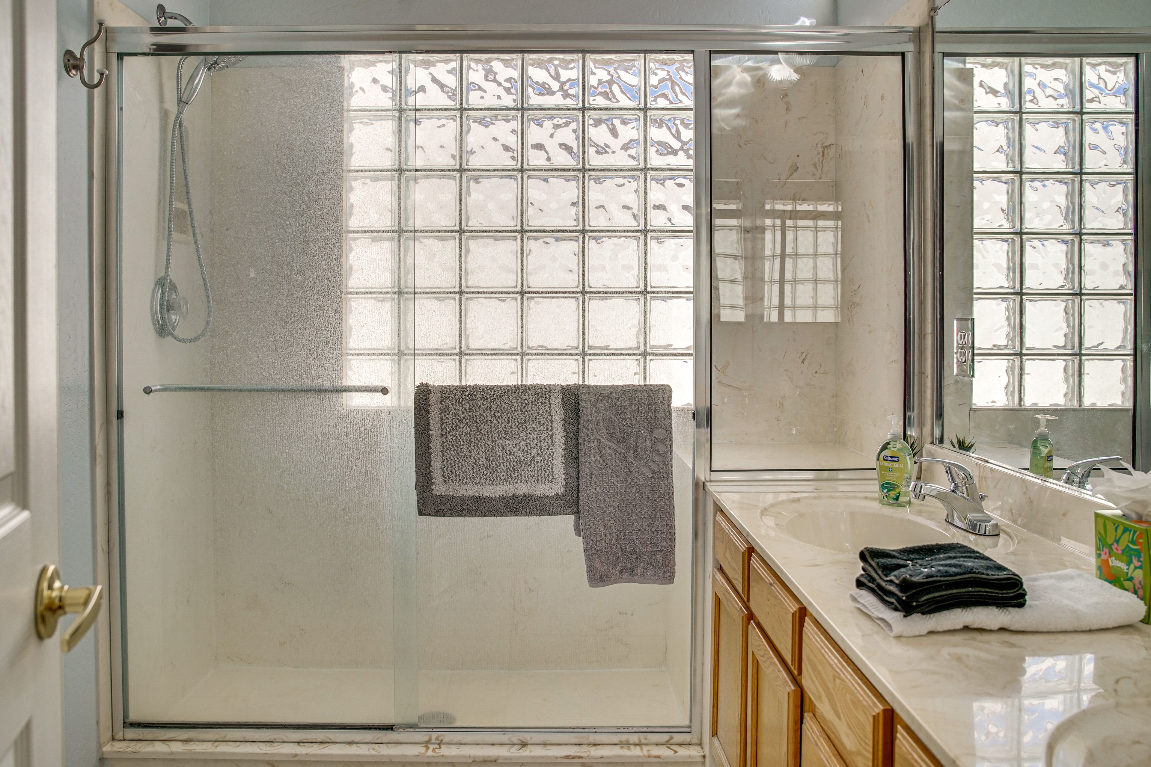 En-Suite Bathroom | Towels Provided