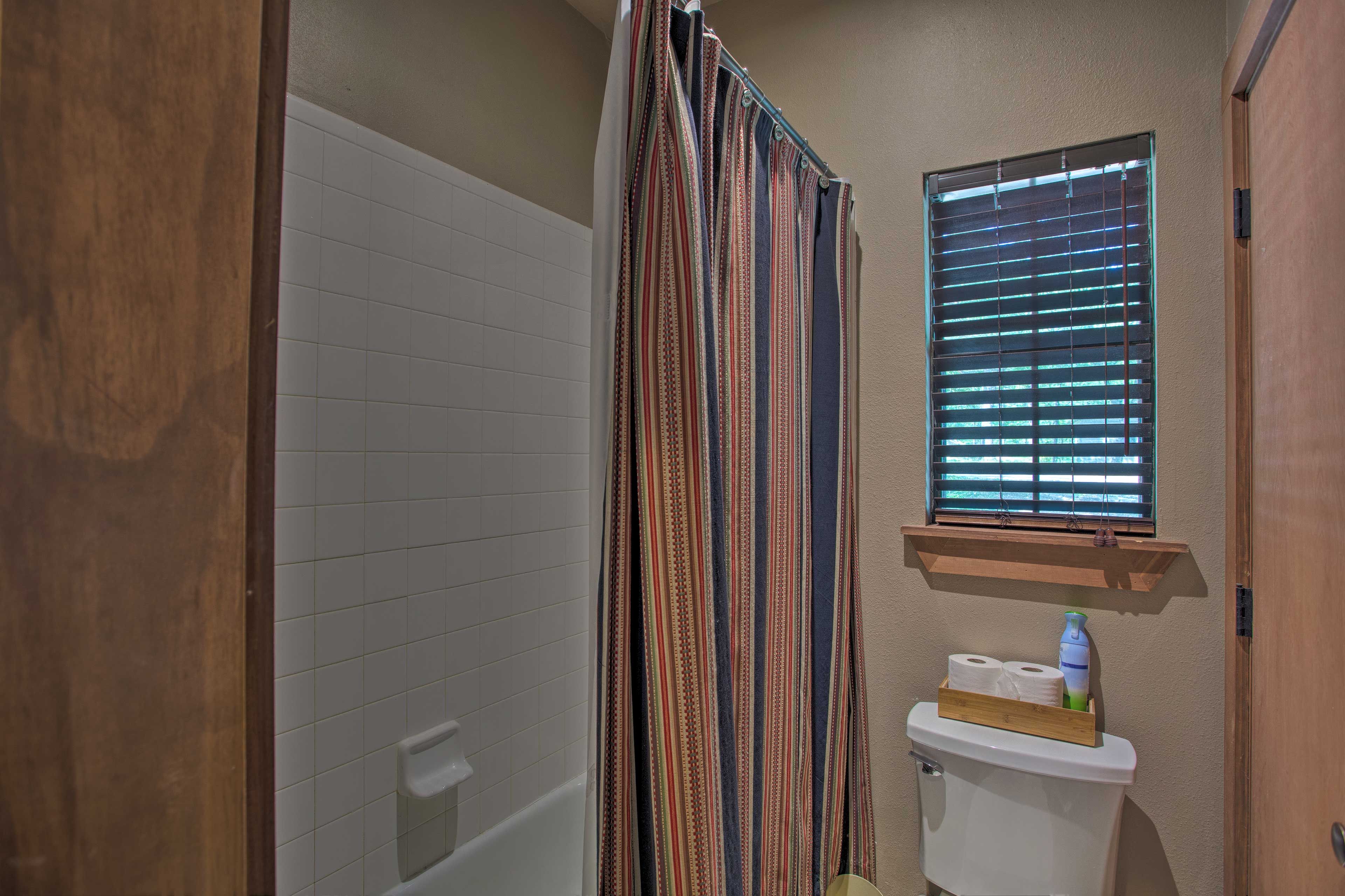 Full Bathroom