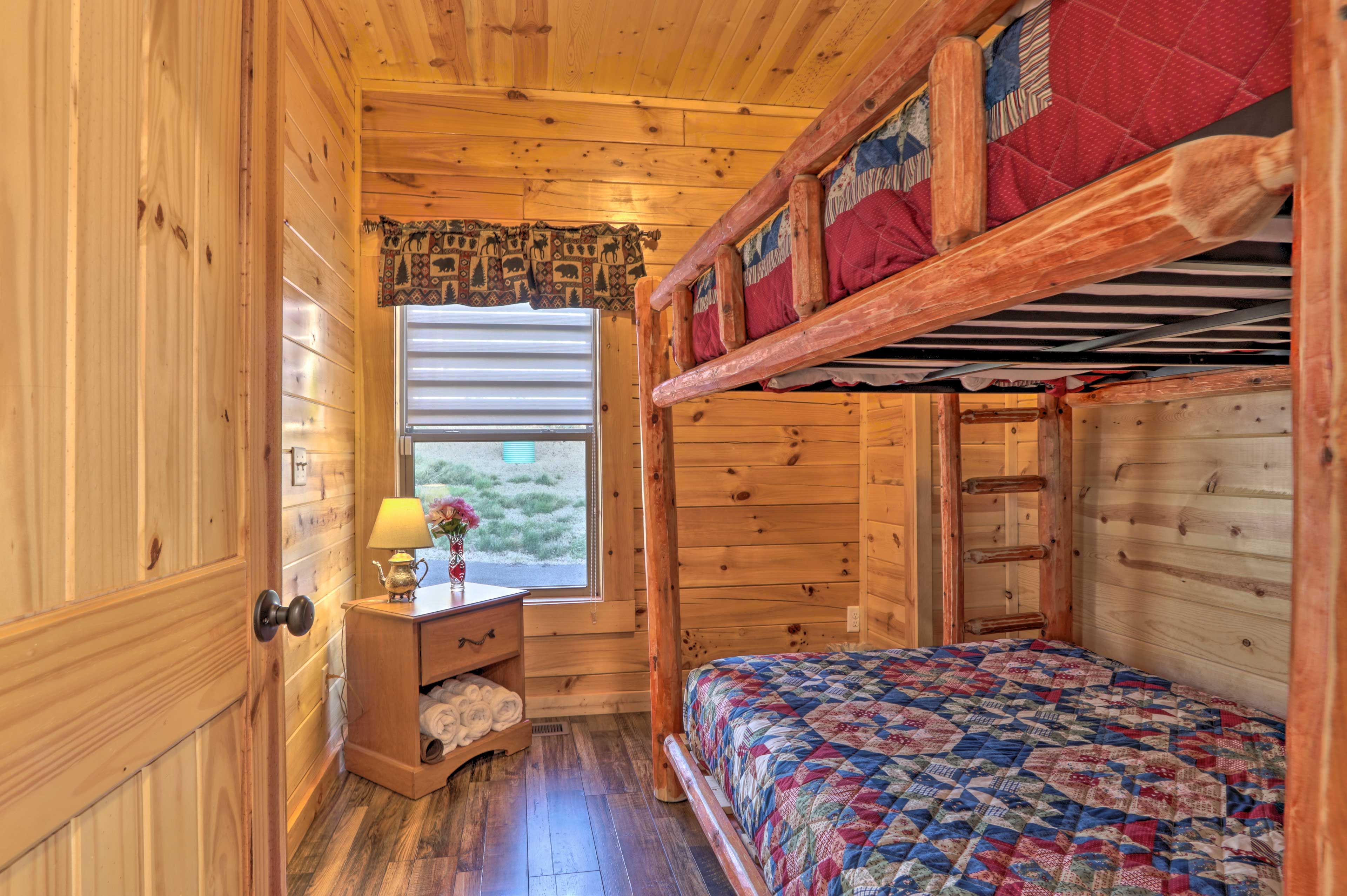 Bedroom 3 | Full Bunk Bed
