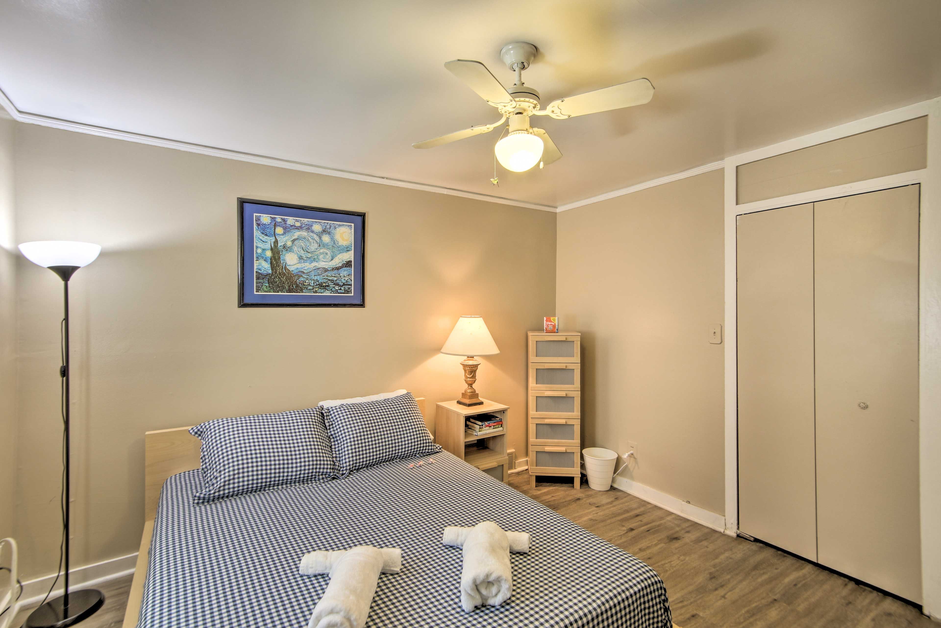 Bedroom 1 | Linens Provided