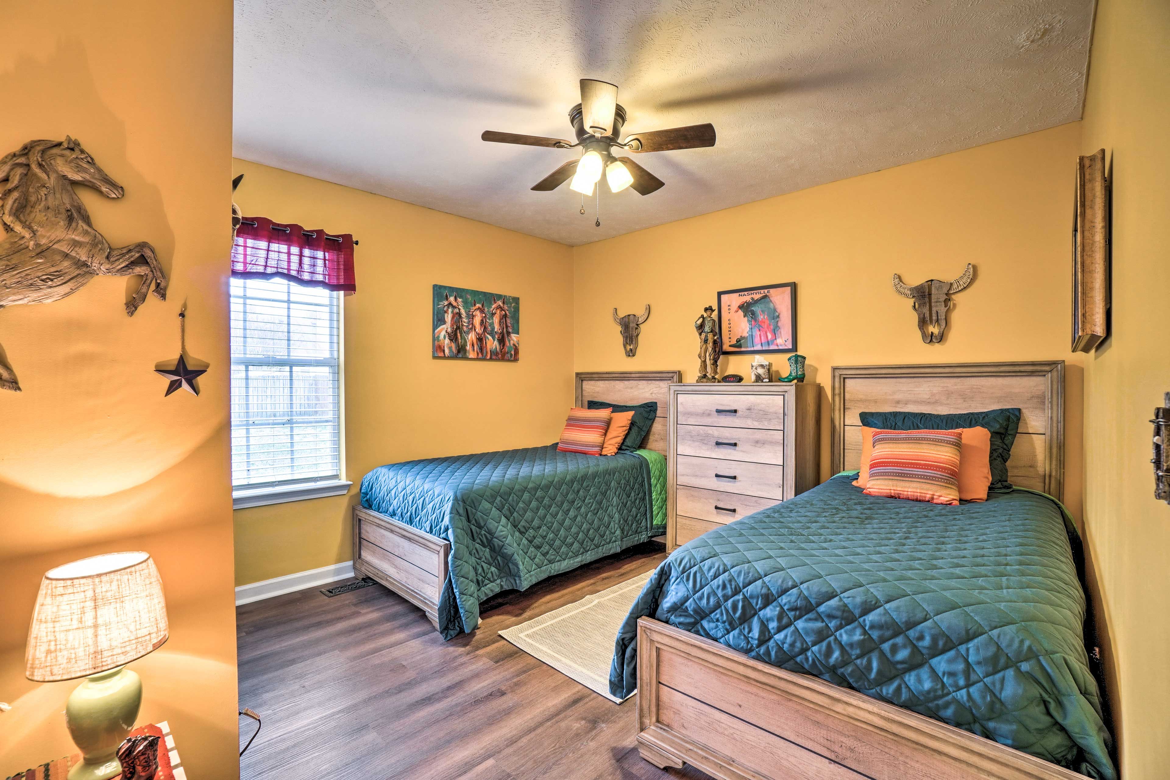 Bedroom 3 | 2 Twin Beds