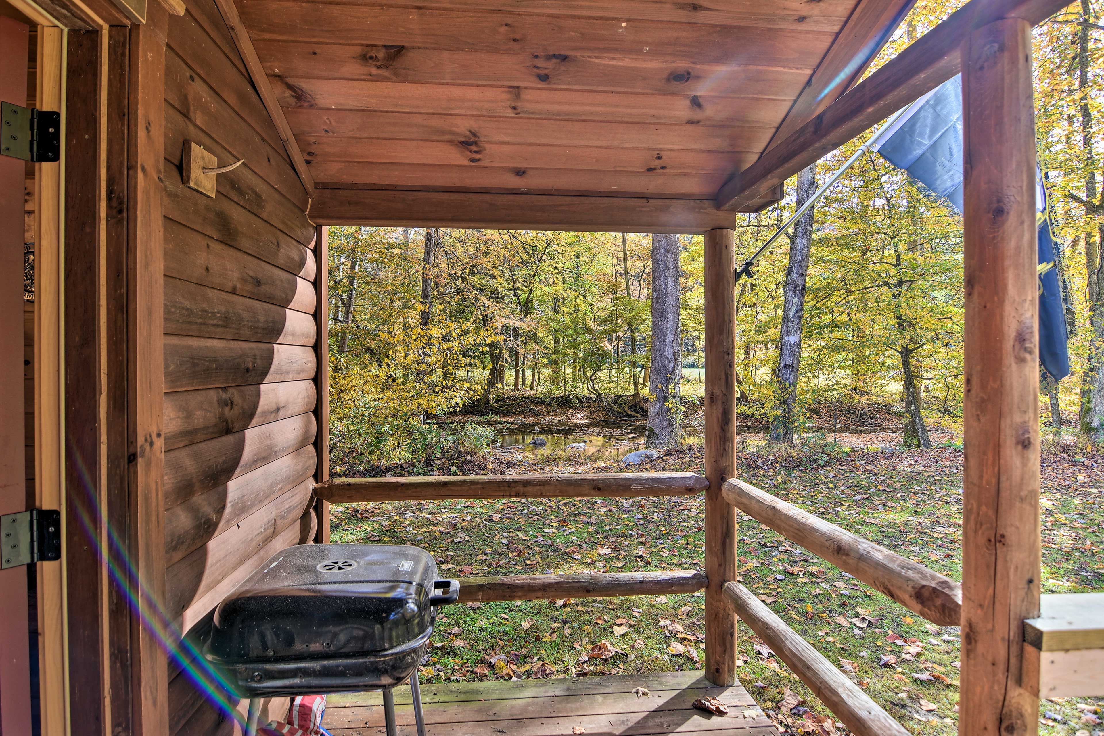 Wraparound Porch with Charcoal Grill