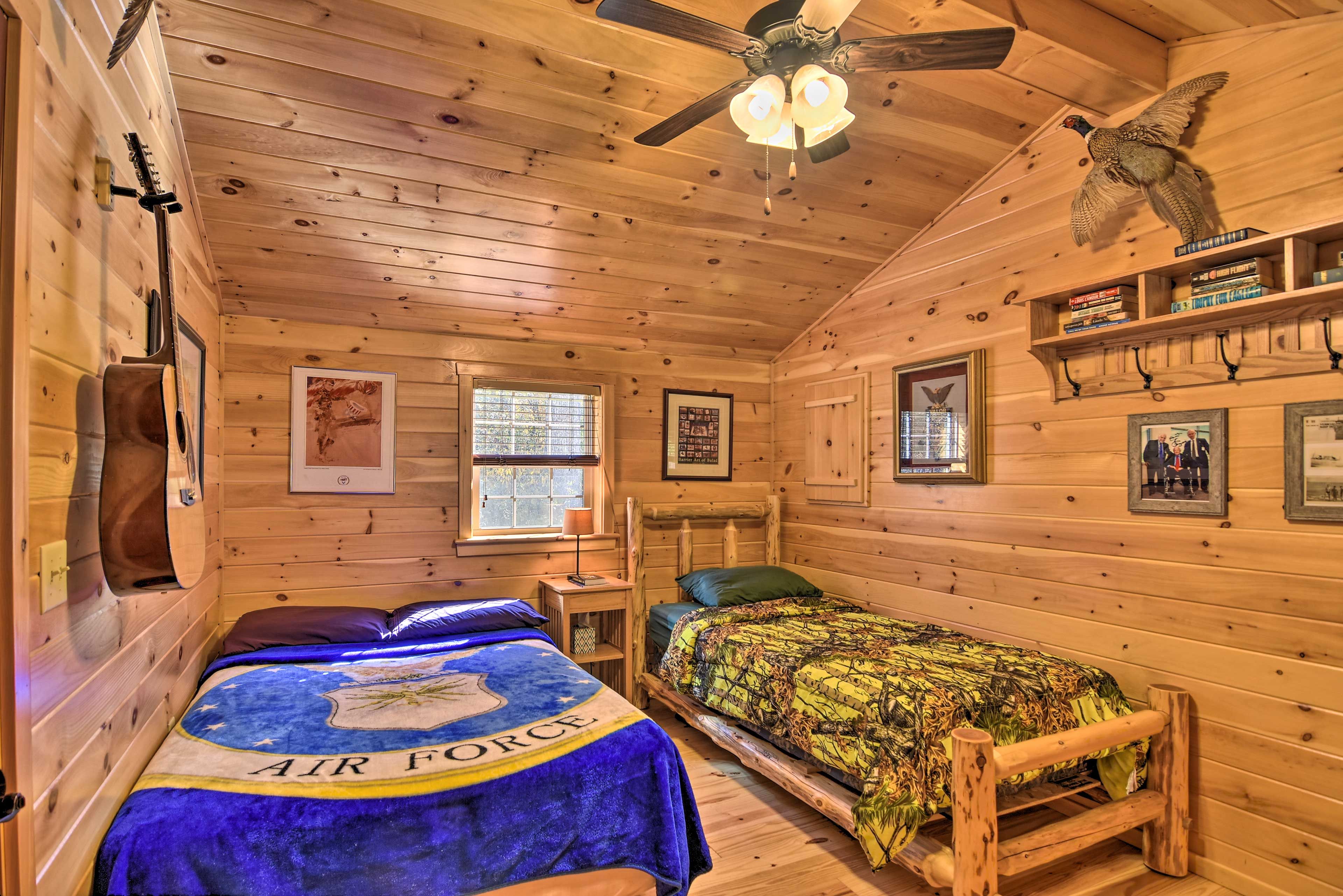 Bedroom | Linens Provided