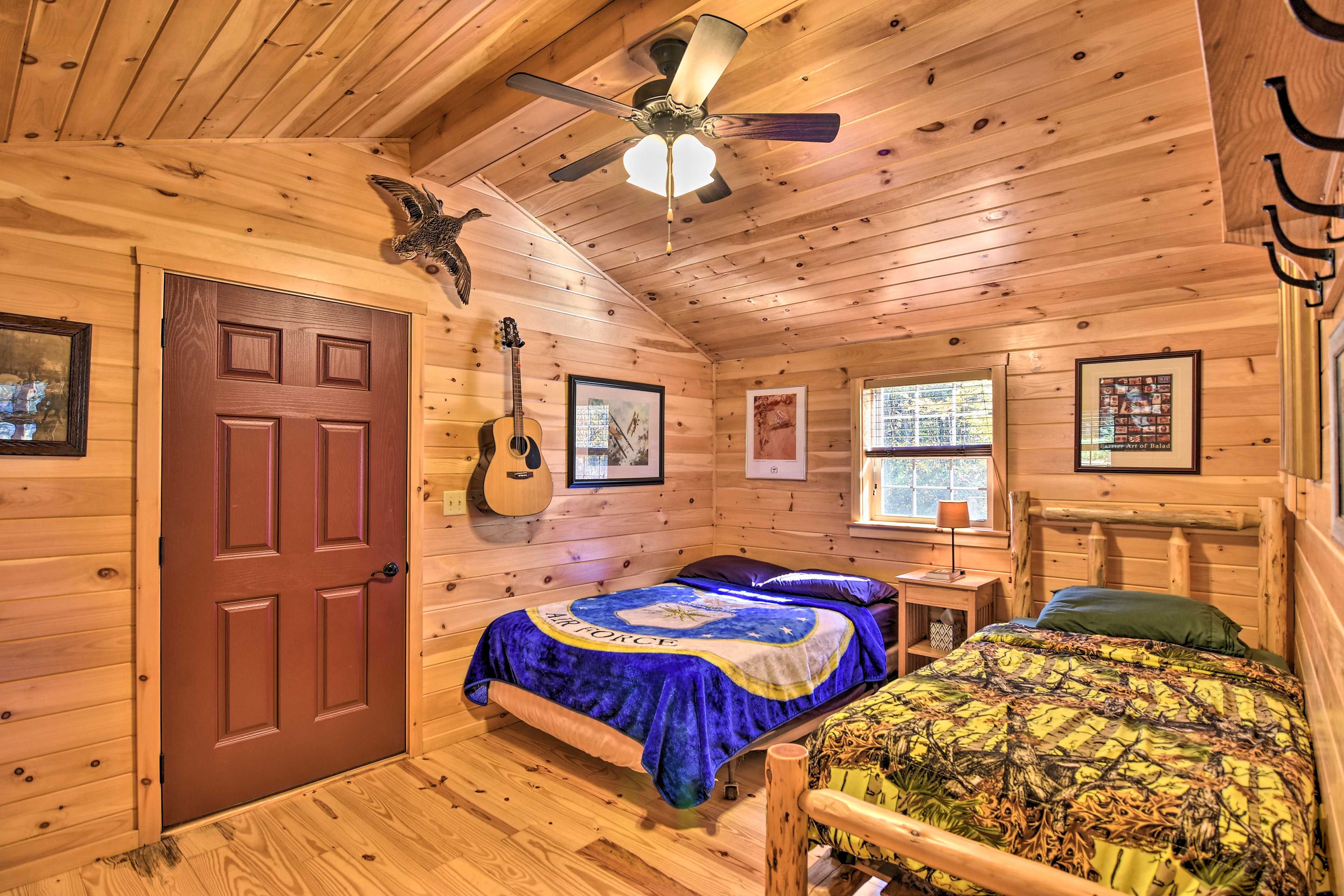 Bedroom | Full Bed, Twin Bed | Central Air Conditioning/Heating