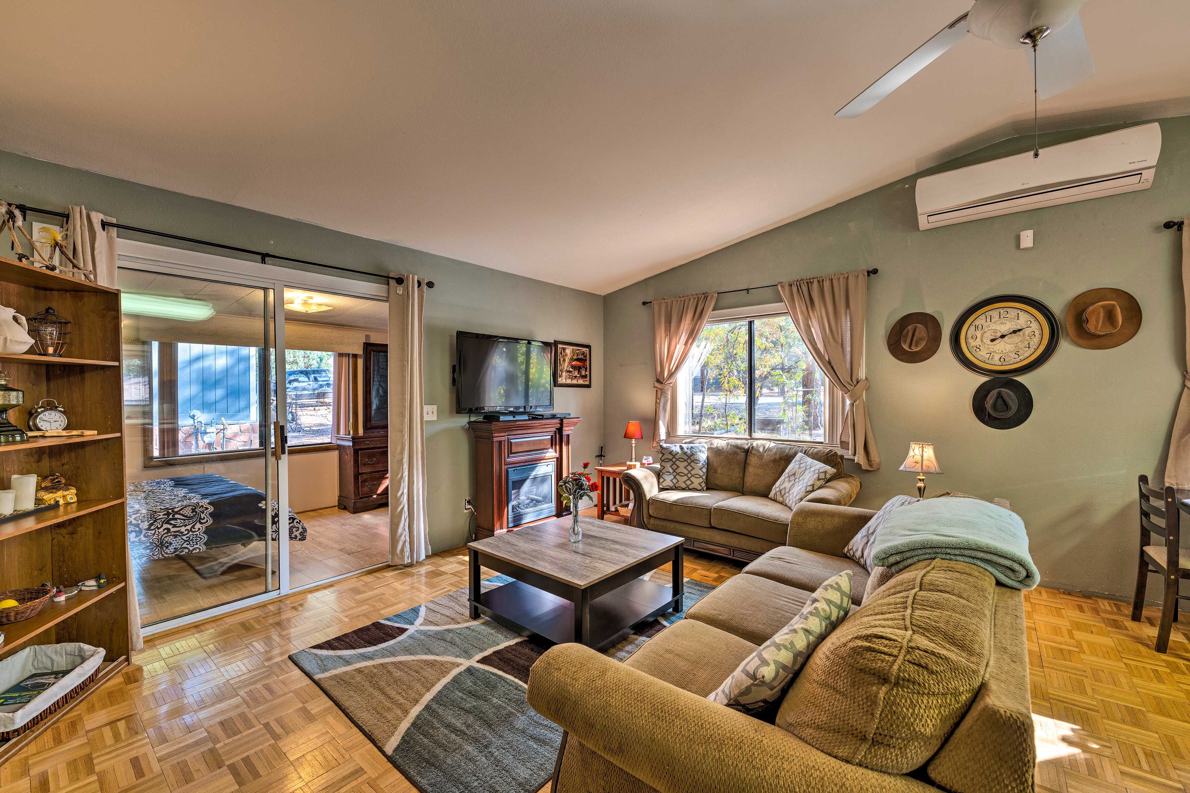 Living Room | Smart TV | Electric Fireplace