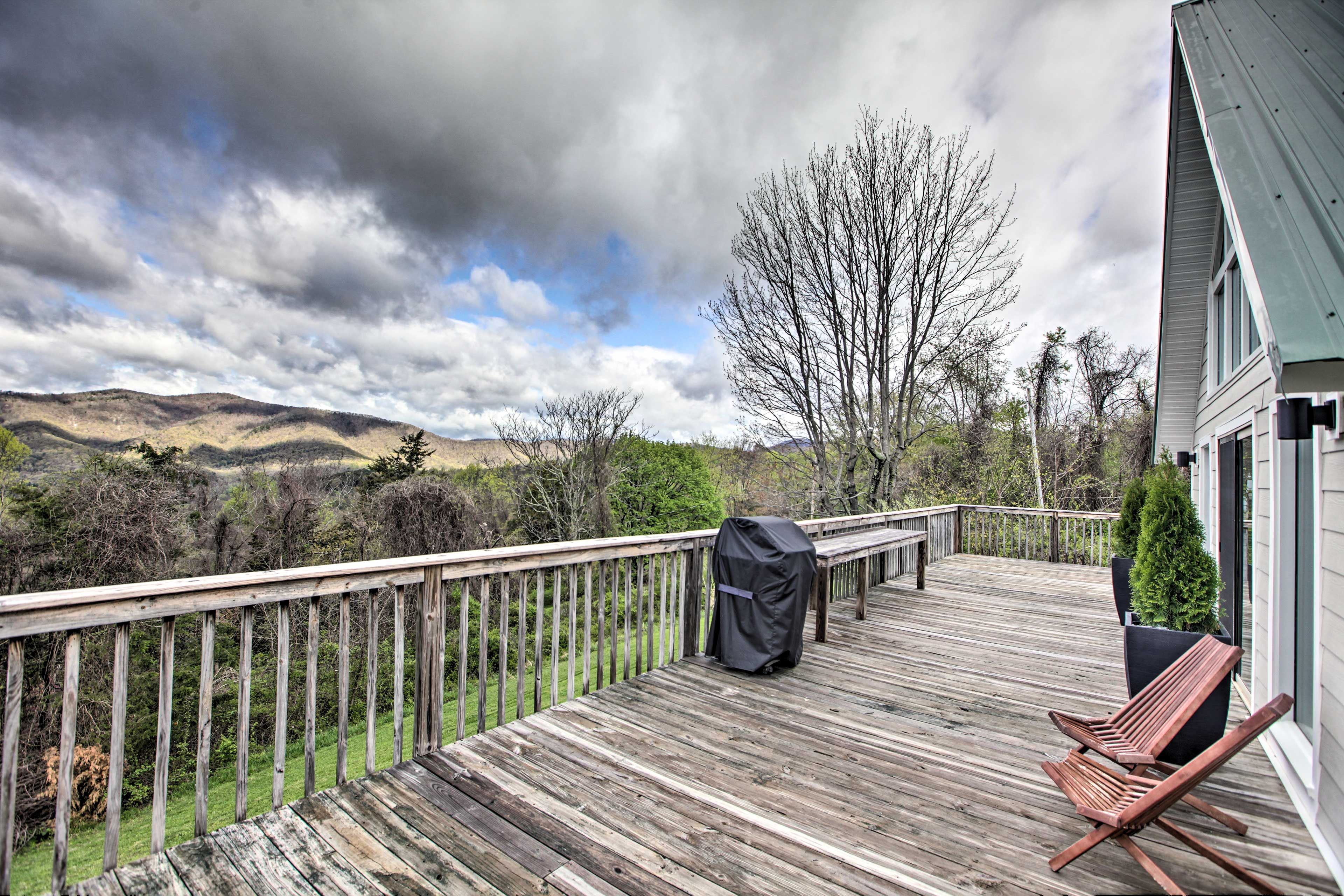 Deck | Views