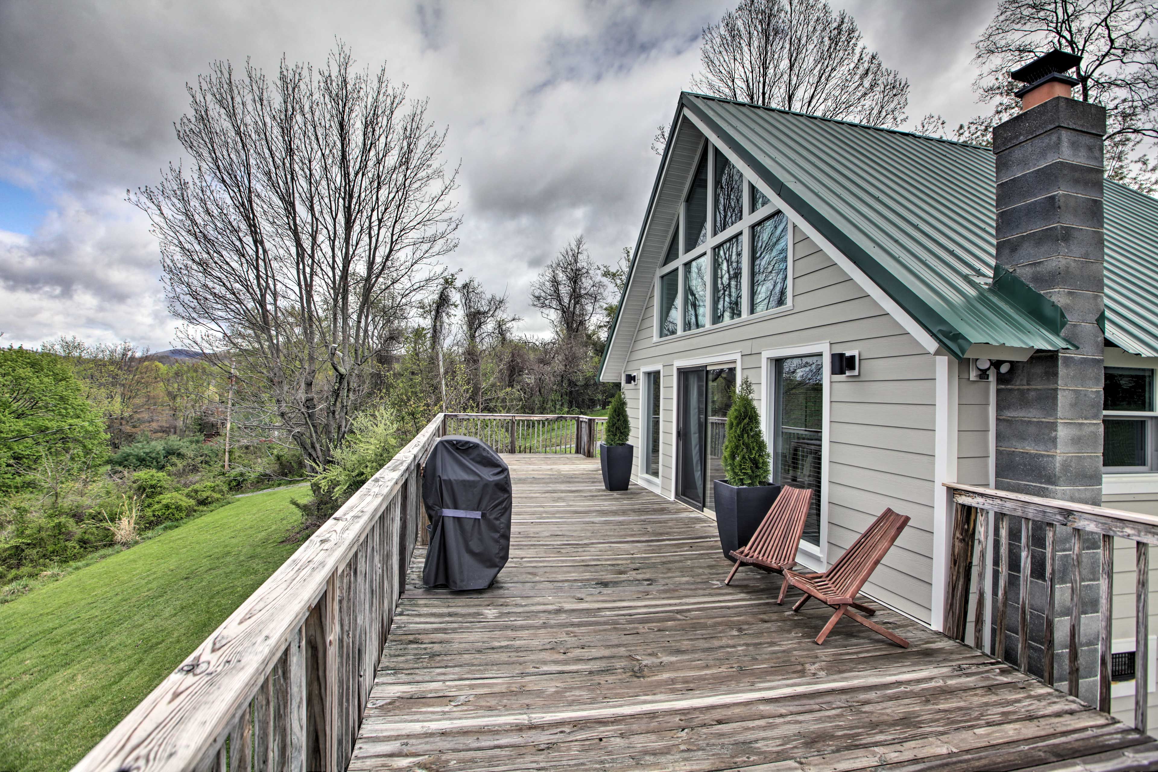 Deck | Gas Grill