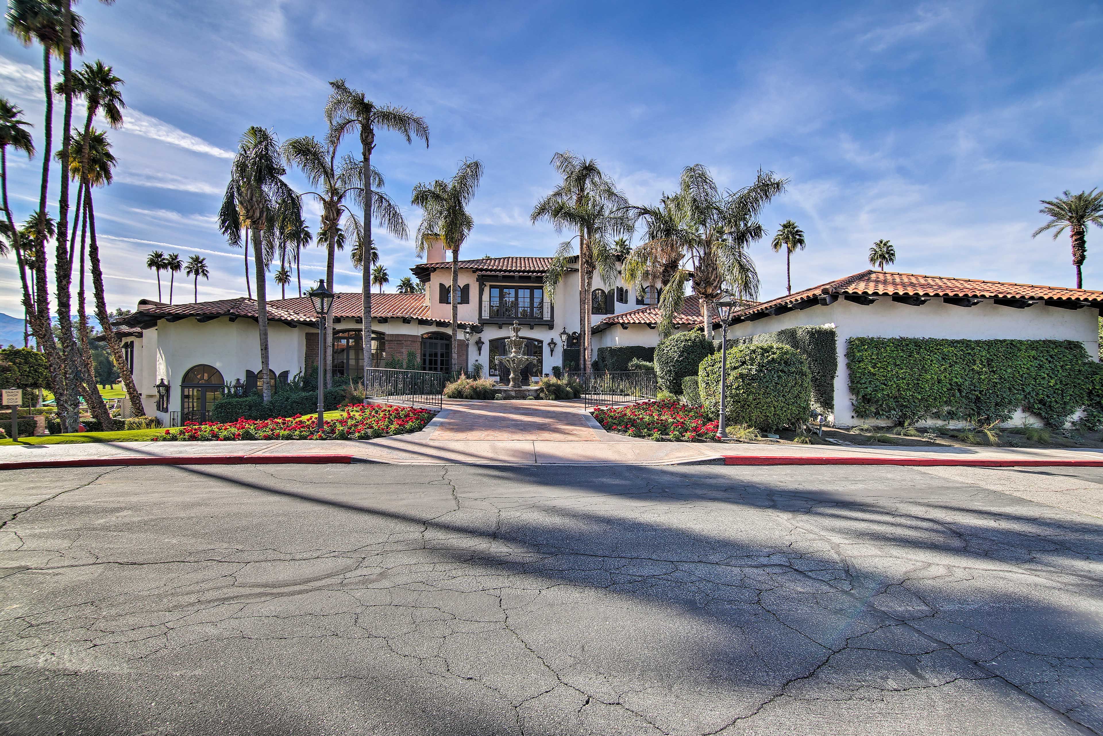 Monterey Country Club Clubhouse | Pool | Hot Tub | Tennis Courts | Golf