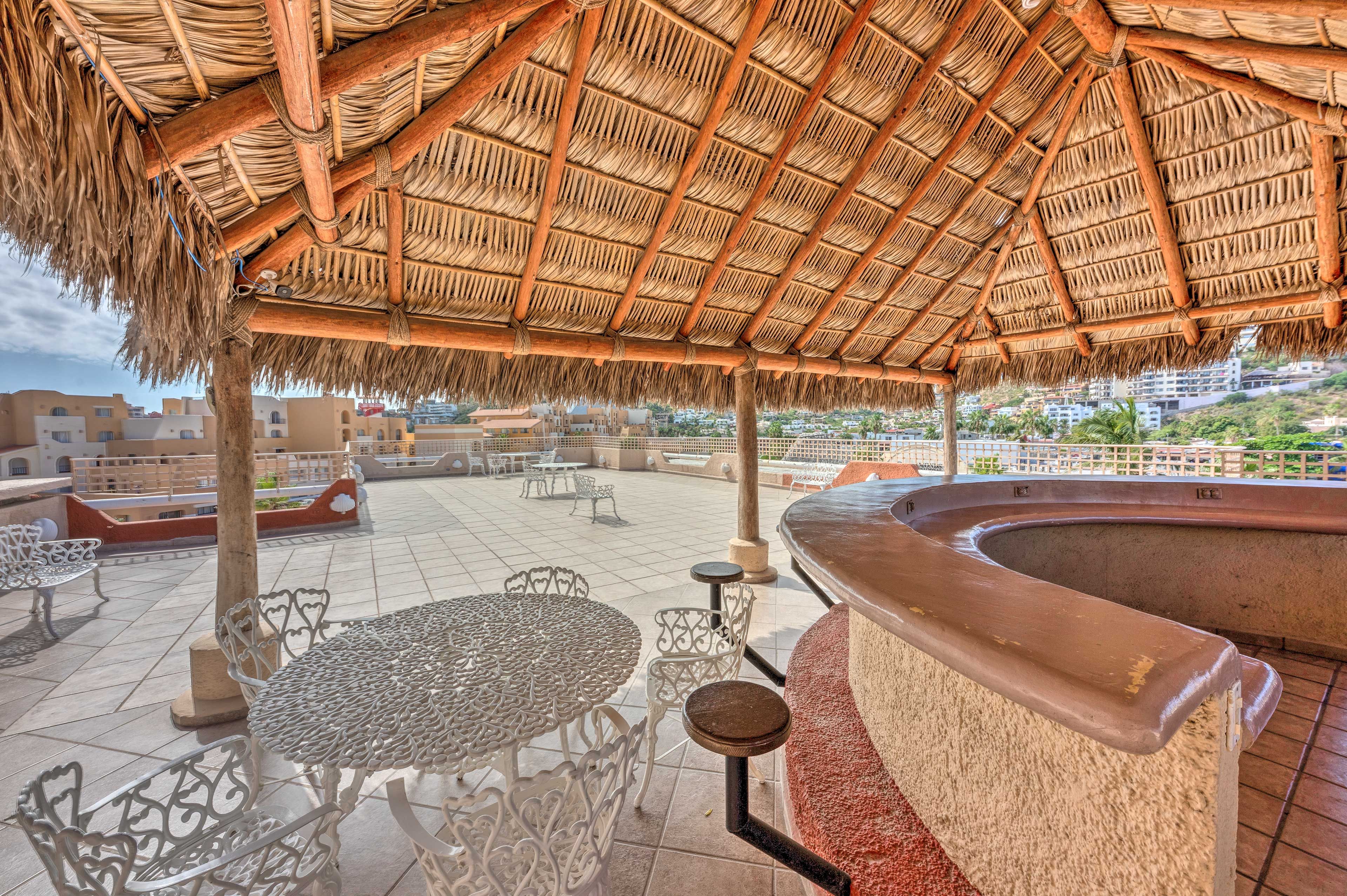 Outdoor Bar