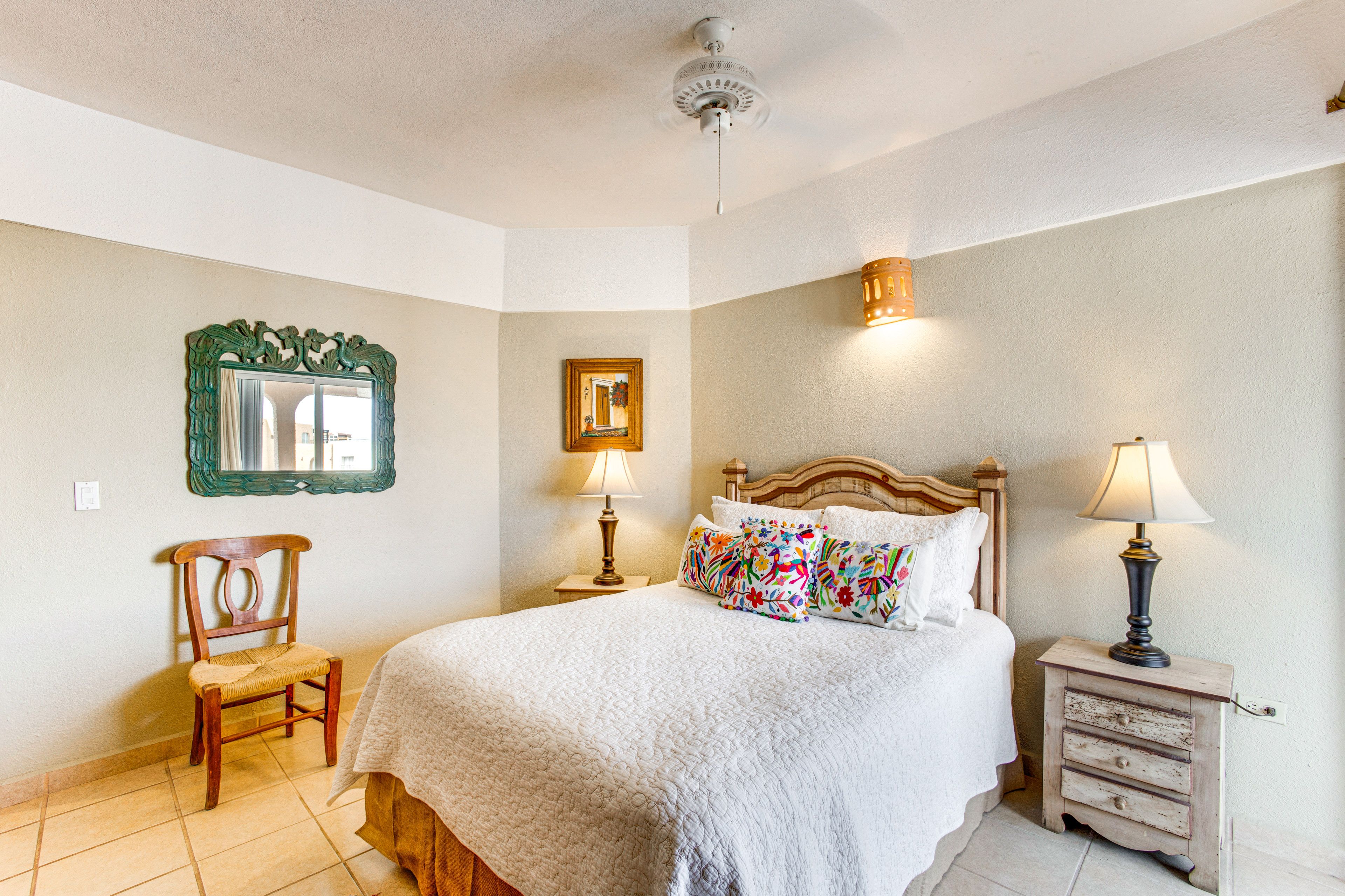 Bedroom 3 | Queen Bed