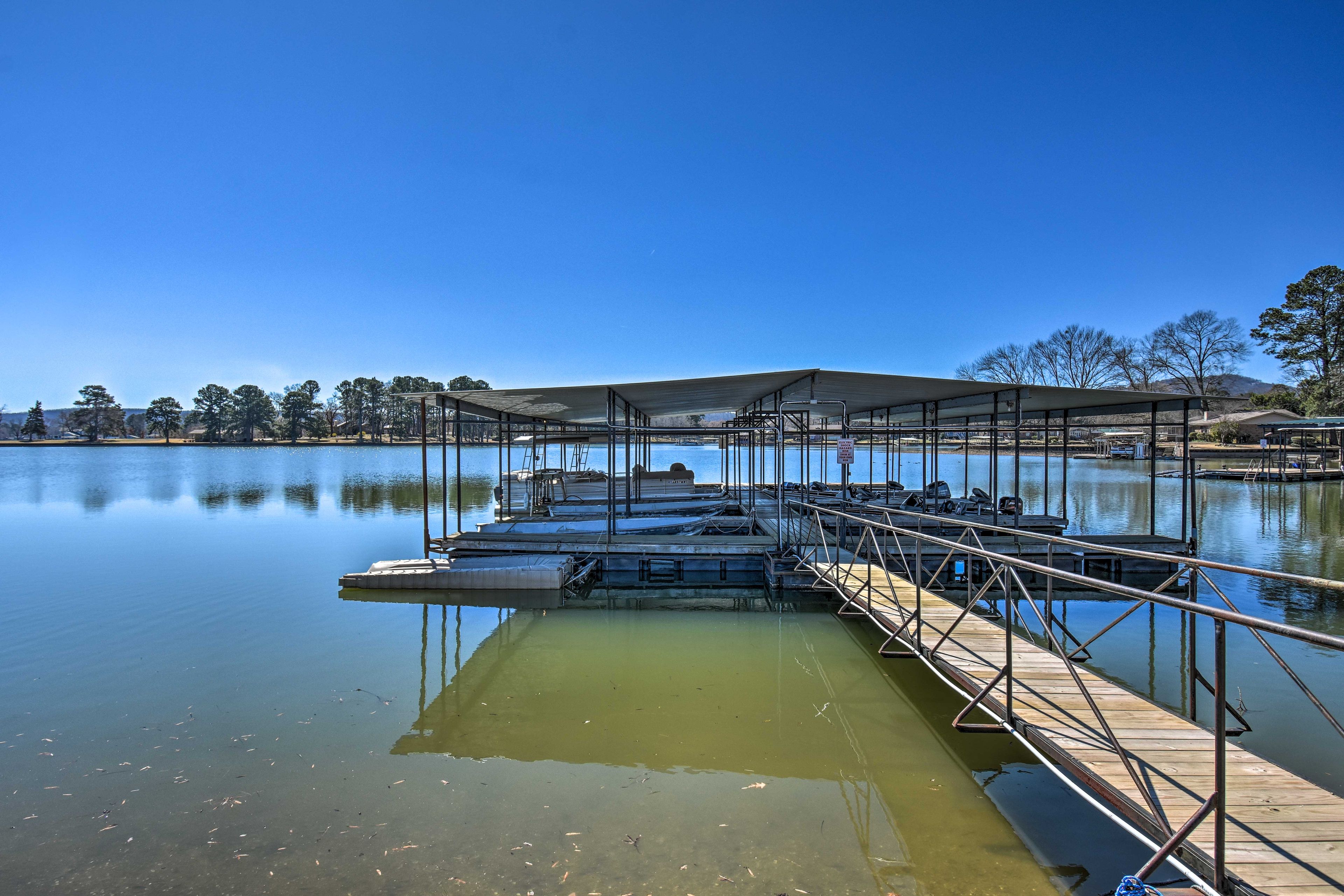 Emerald Isle Resort | Boats & Dock Space Available | Additional Fees Apply