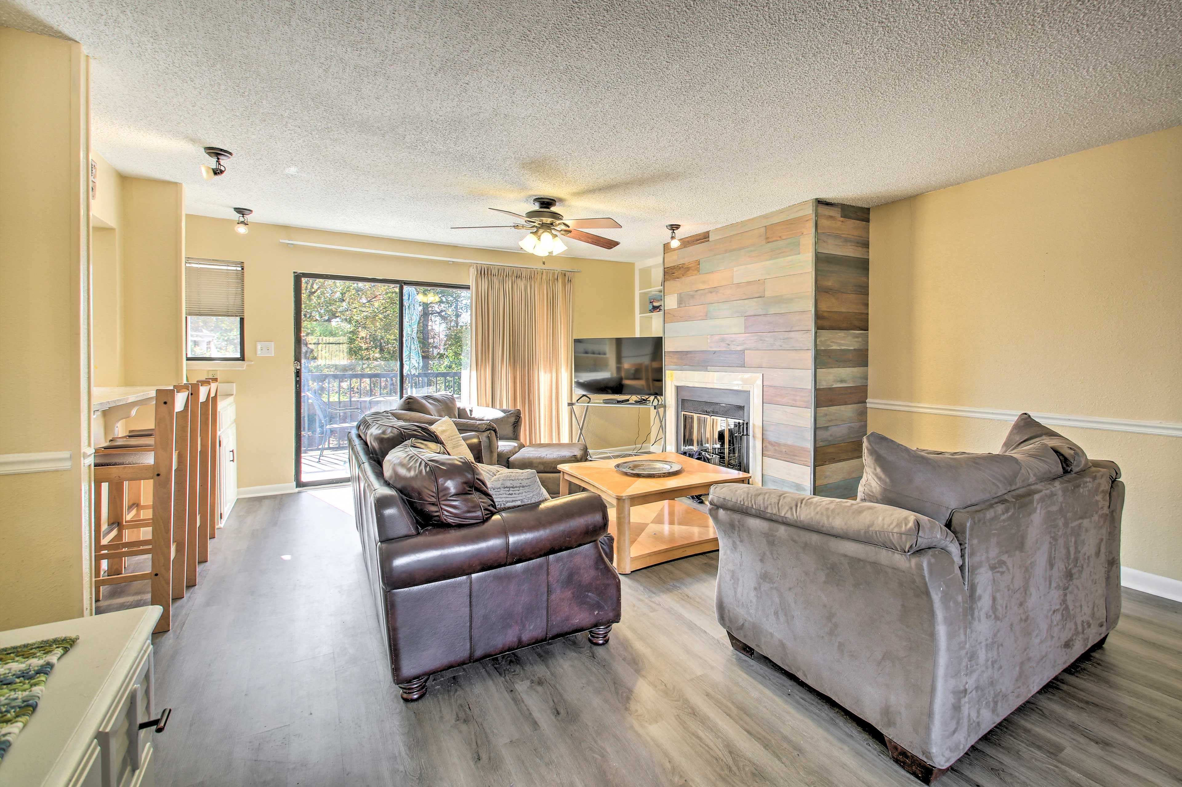 Hot Springs Vacation Rental | 2 BR | 2 BA | 2nd Floor | 1 Story