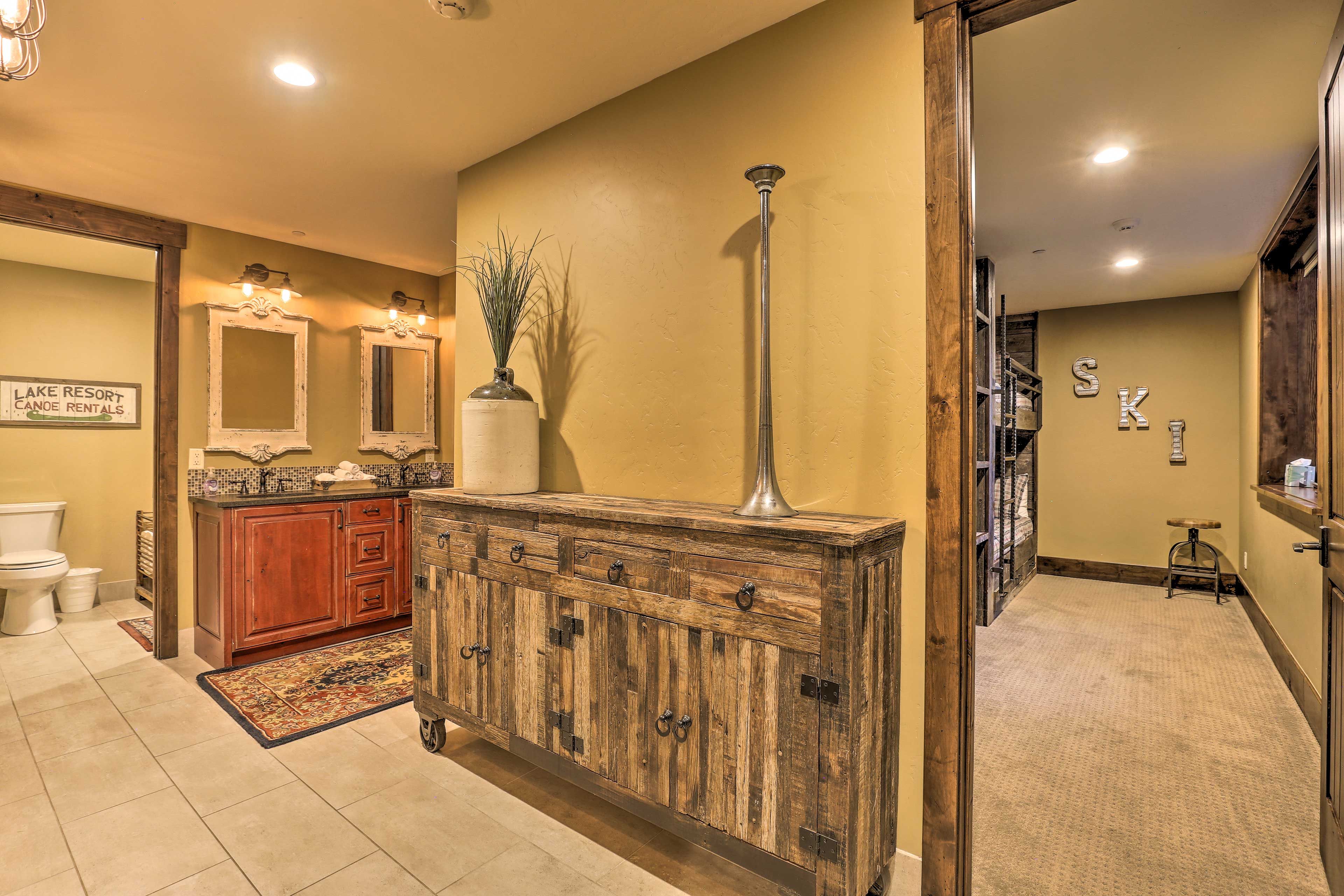 Full Bathroom