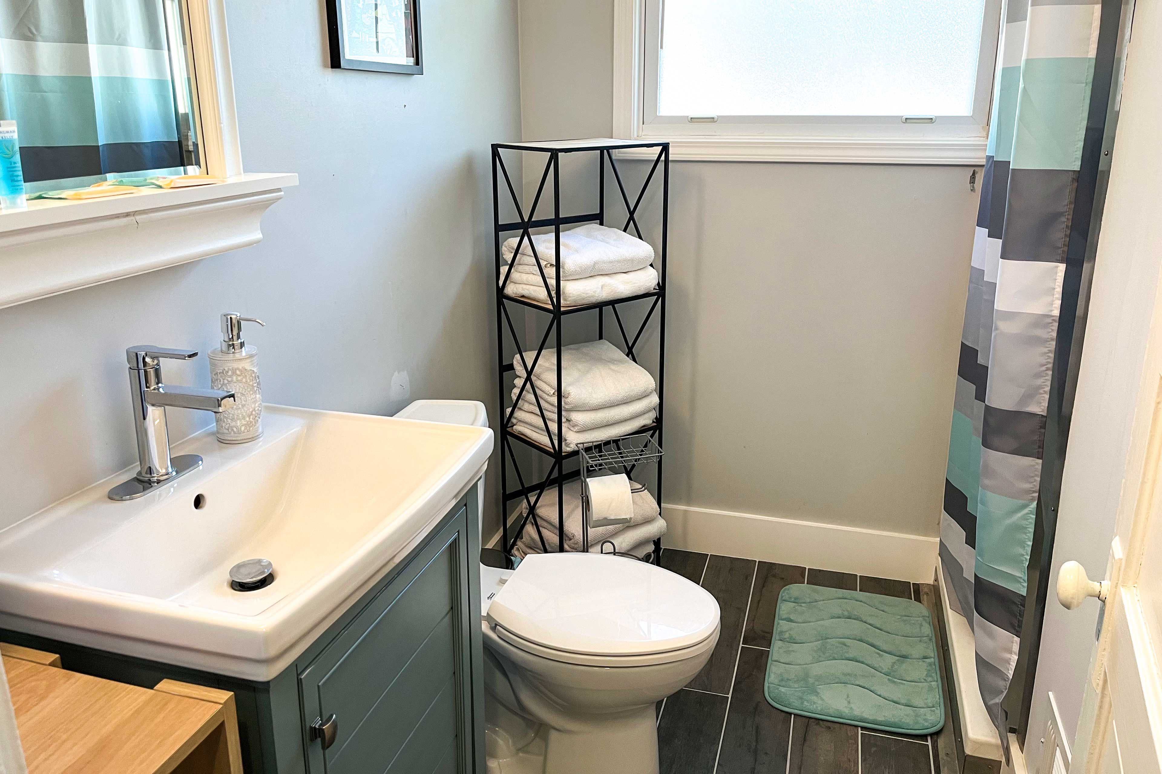Bathroom | Complimentary Toiletries | Hair Dryer | Towels Provided
