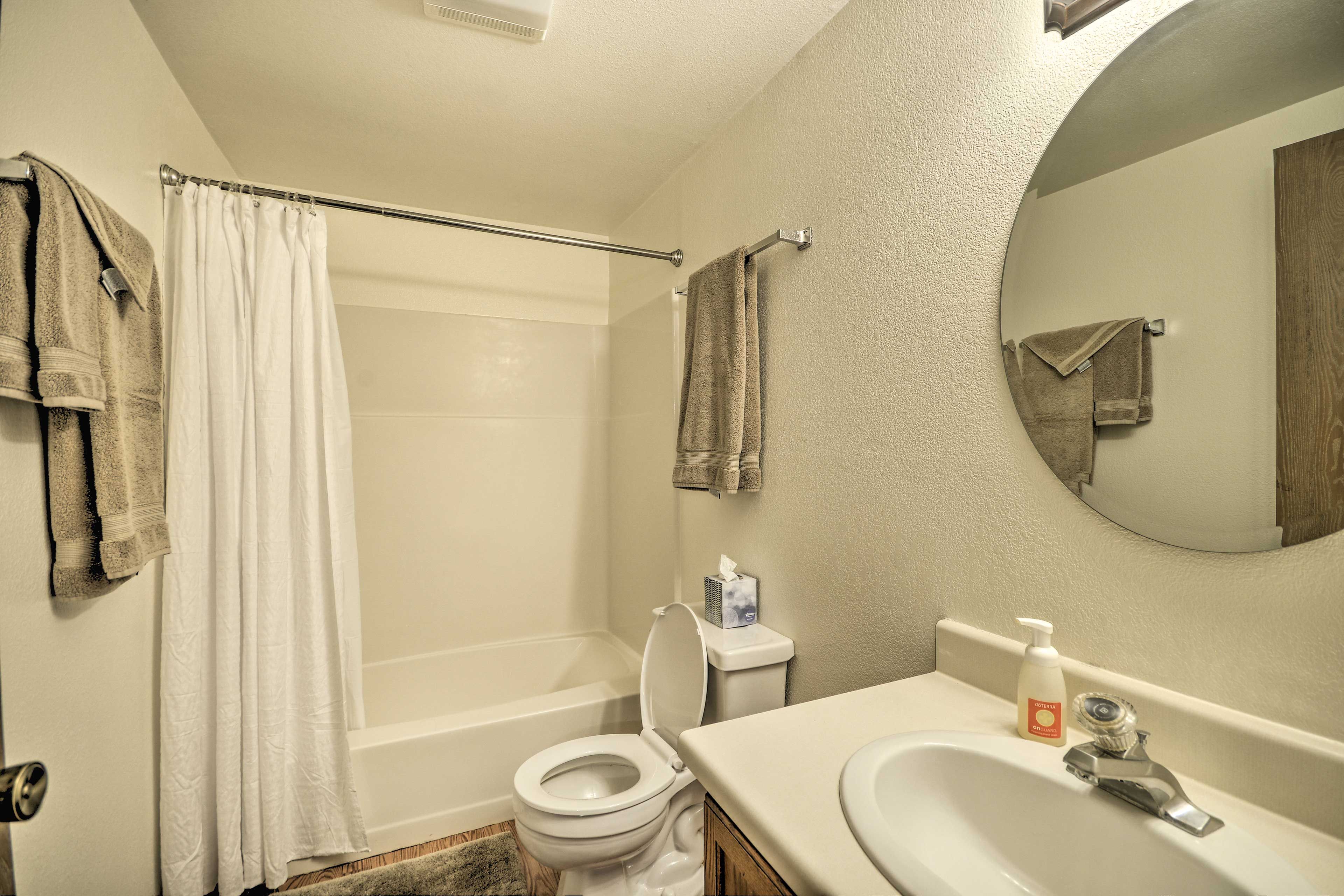 Bathroom | Towels & Linens Provided