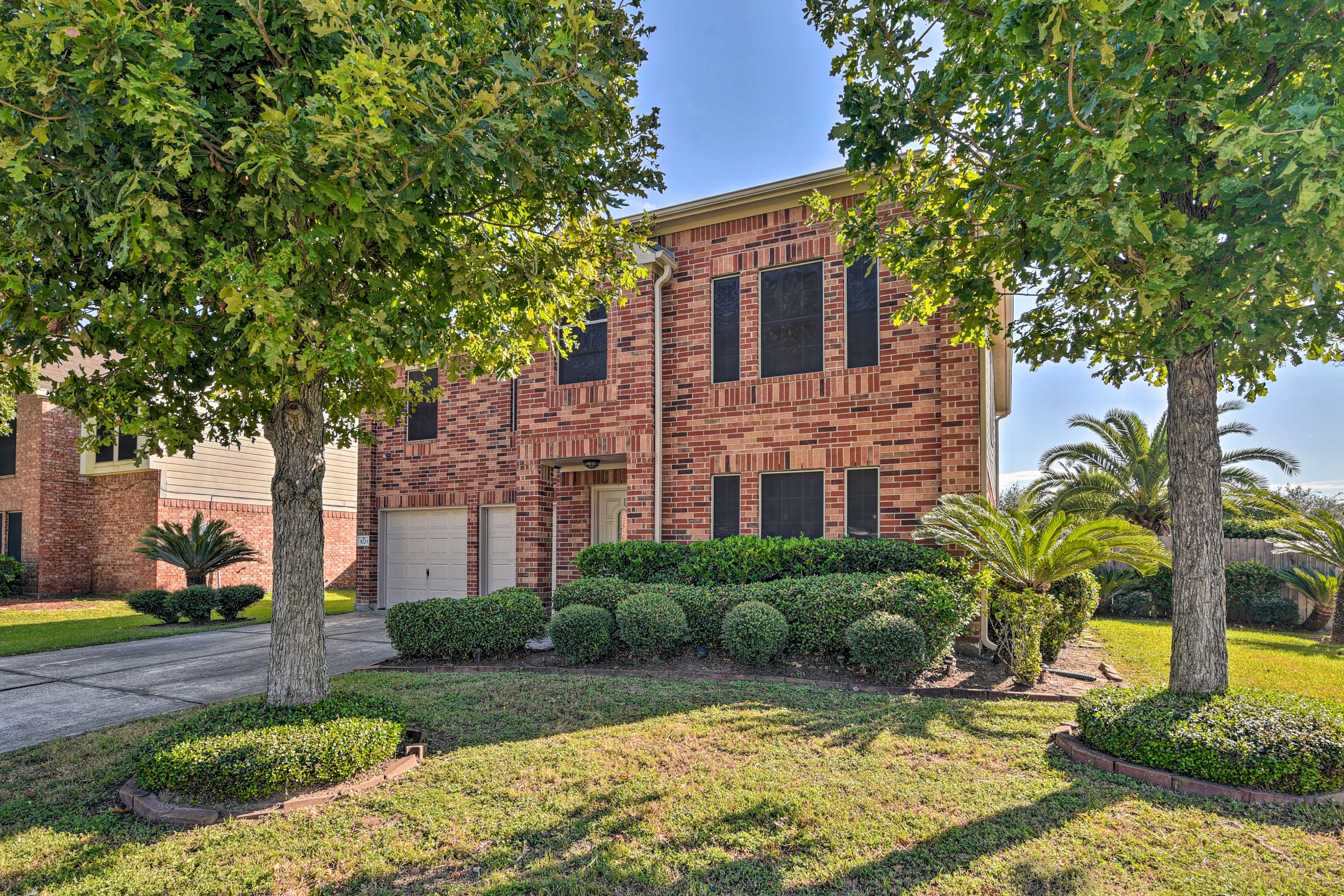 Home Exterior | Long-Term Renters Welcome