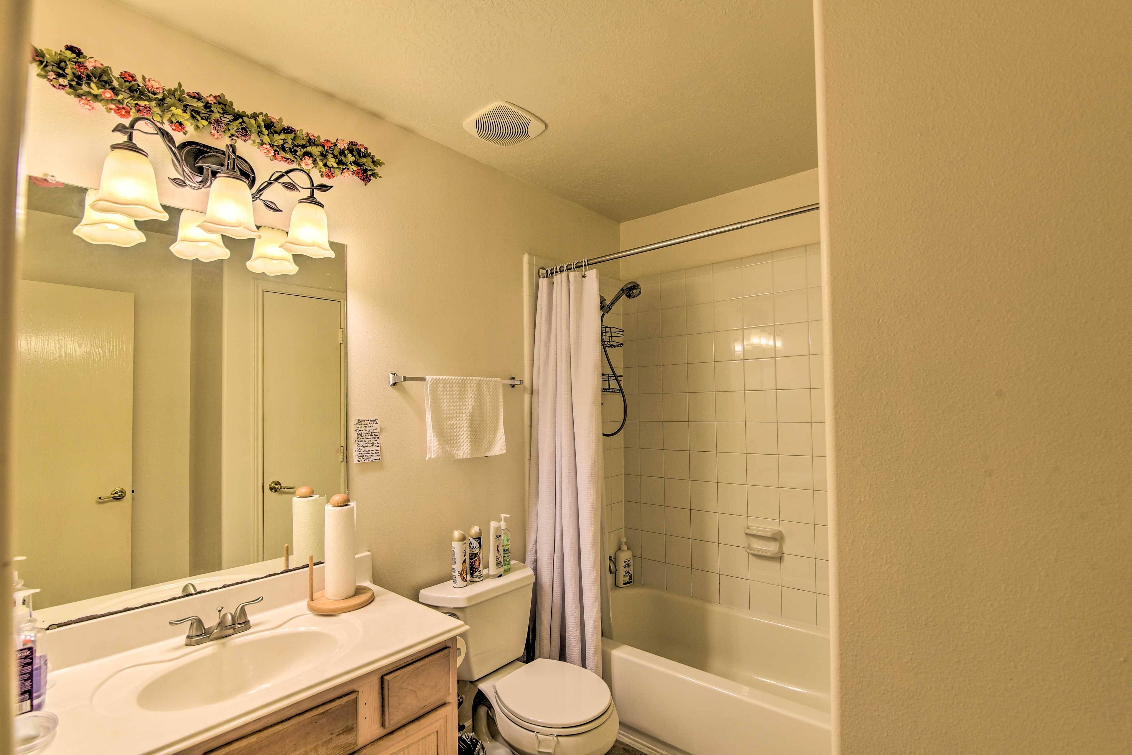 Bathroom | 2nd Floor | Complimentary Toiletries | Hair Dryer
