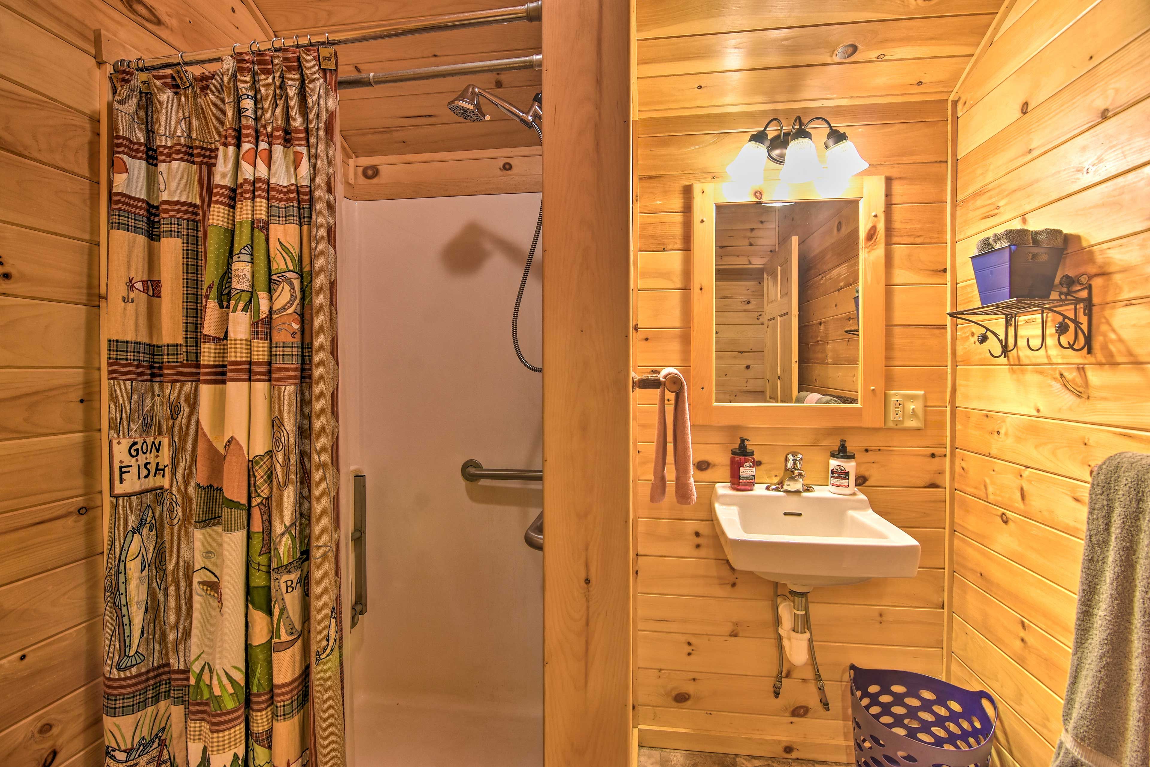 Bathroom | Towels Provided