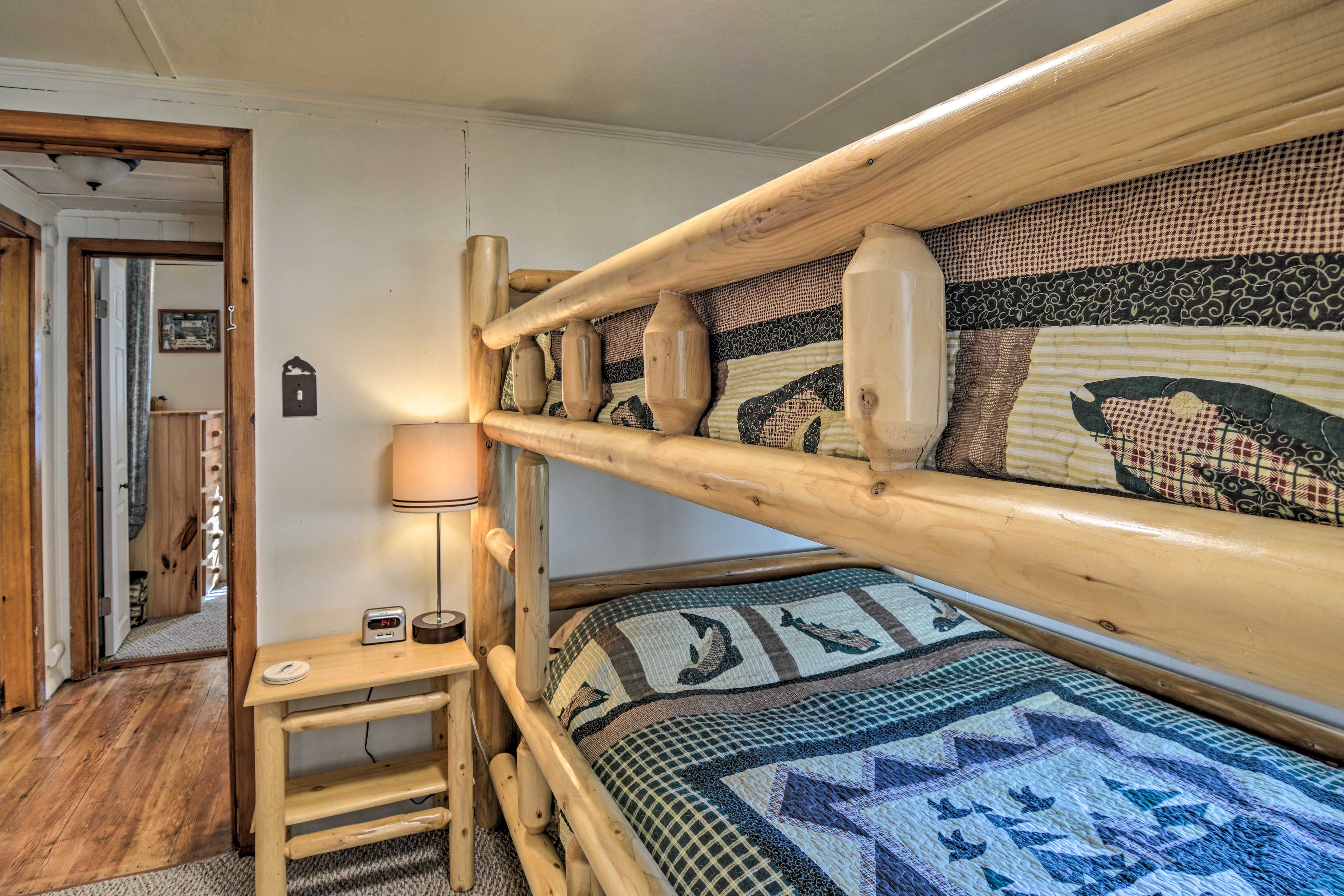 Bedroom 2 | Full Bunk Bed