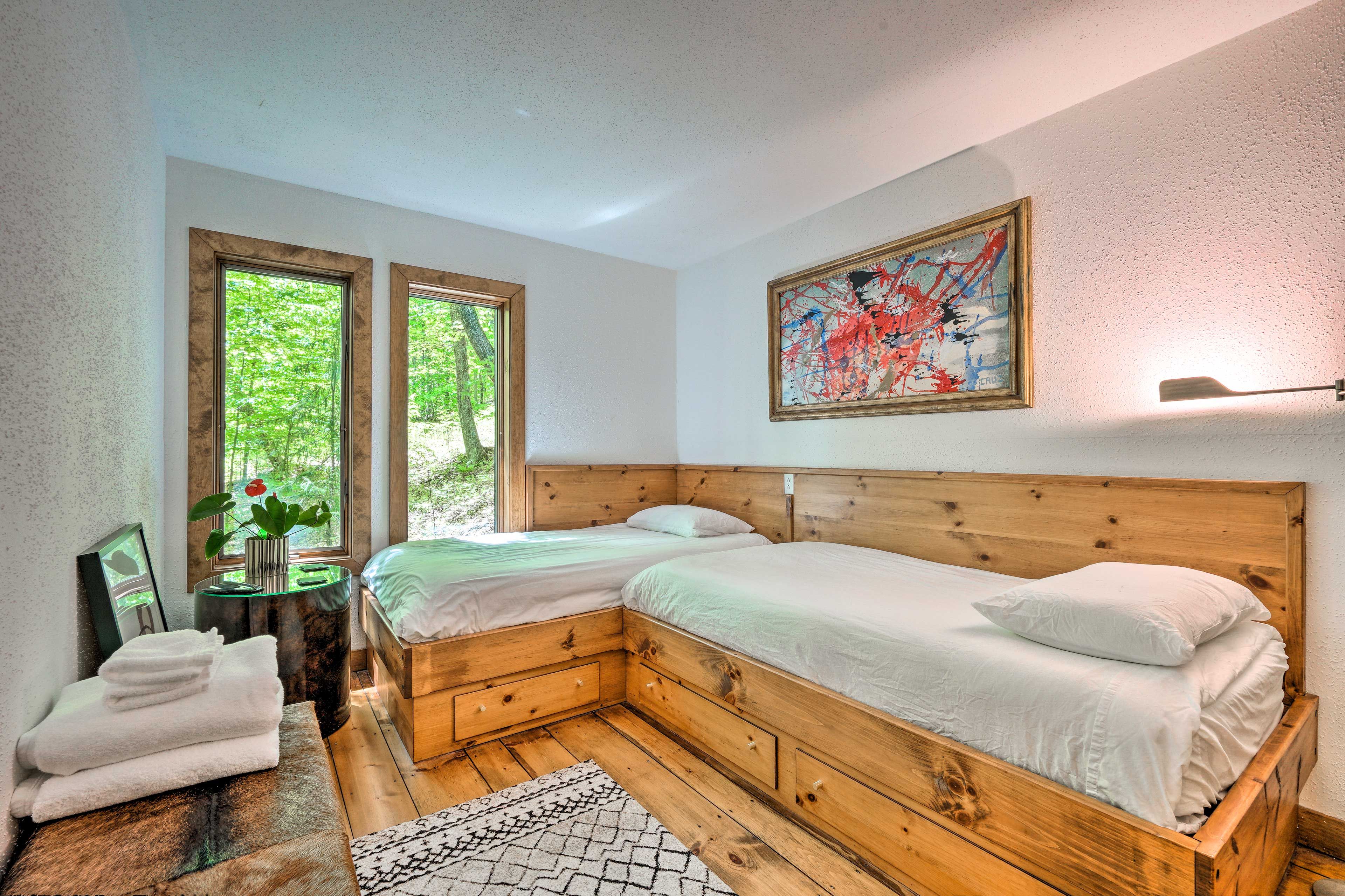 Bedroom 4 | 2nd Floor | 2 Twin Beds