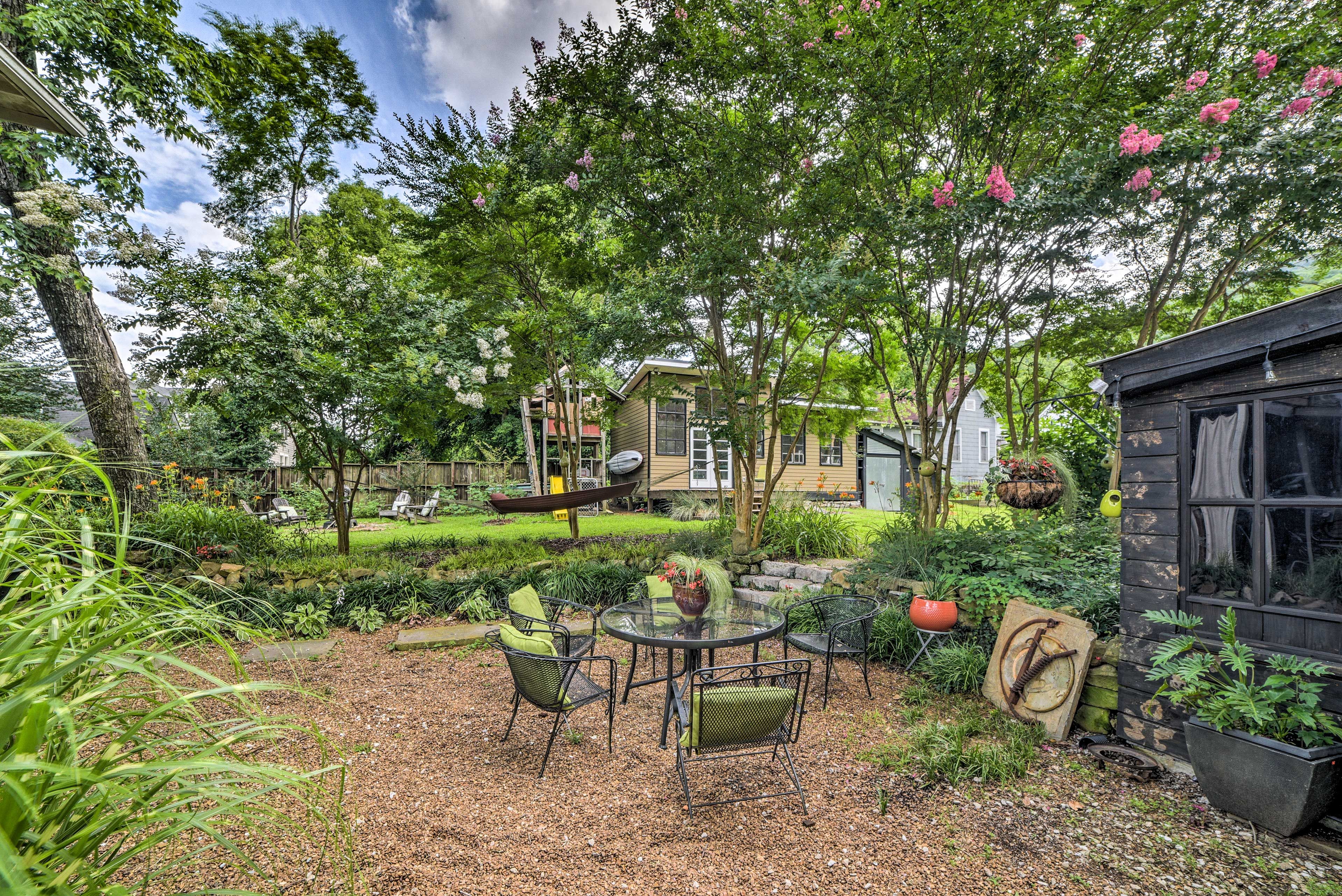Outdoor Dining Area
