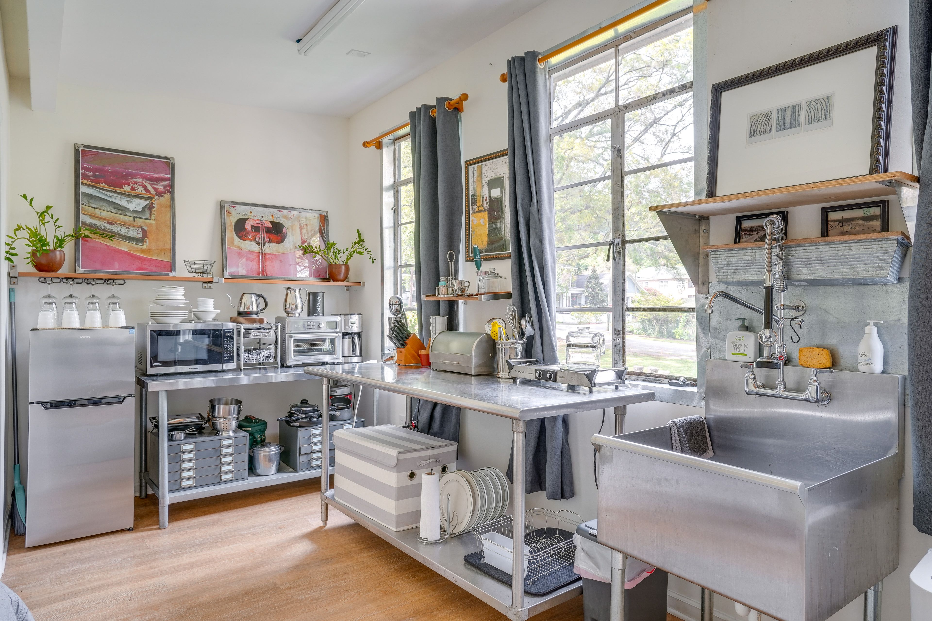 Kitchenette