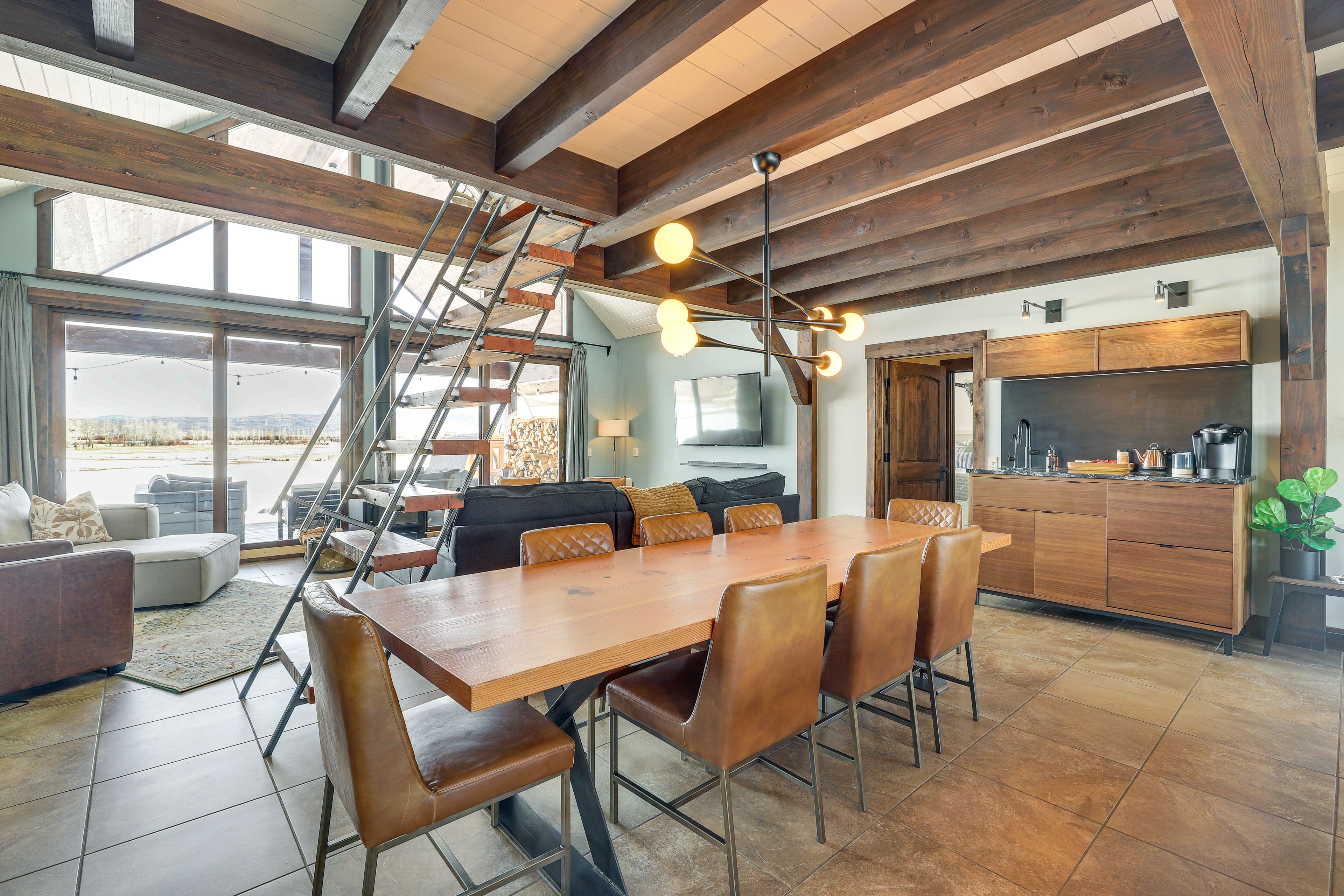 Dining Area | Main Level