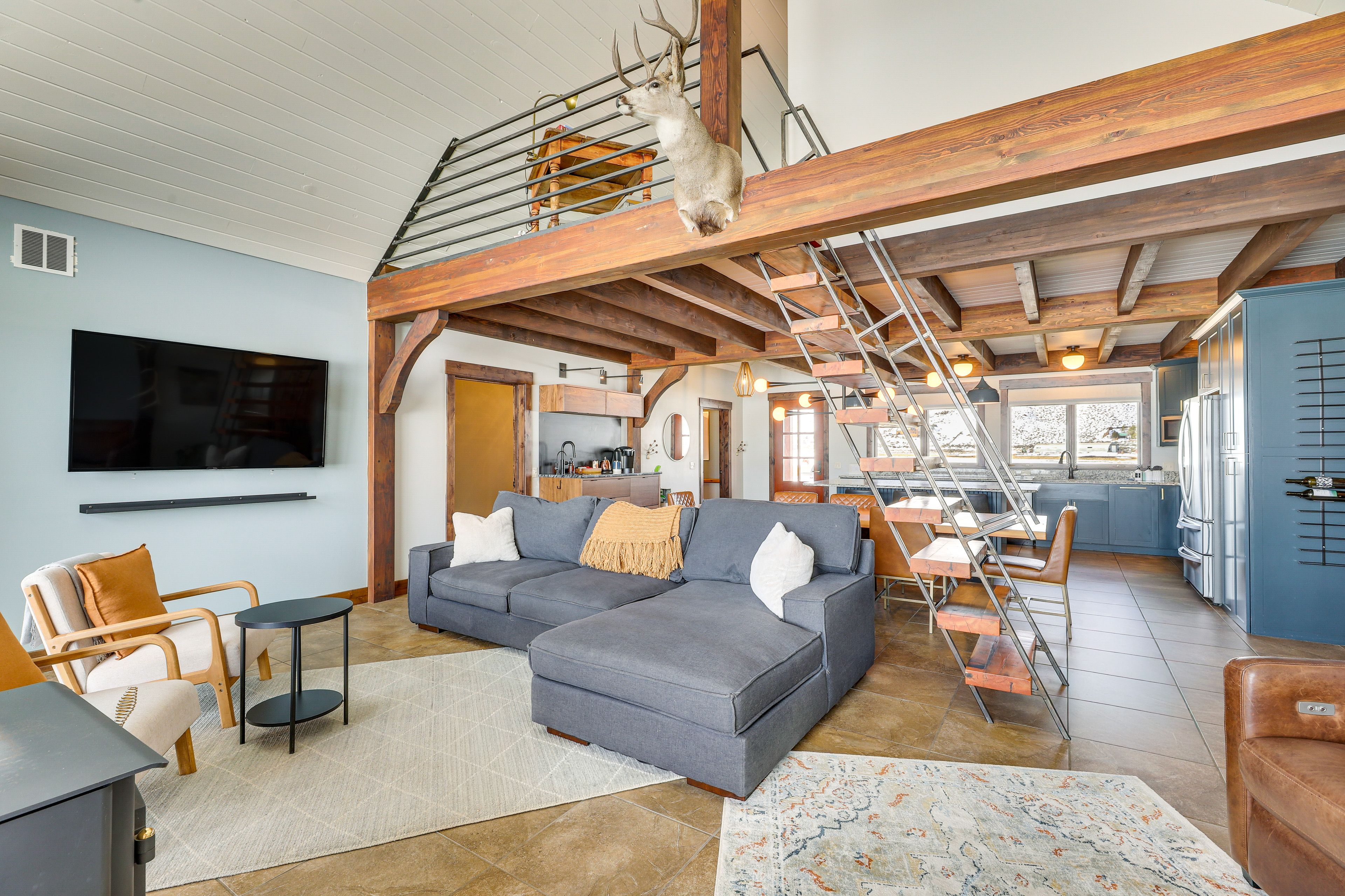 Living Room | Main Level