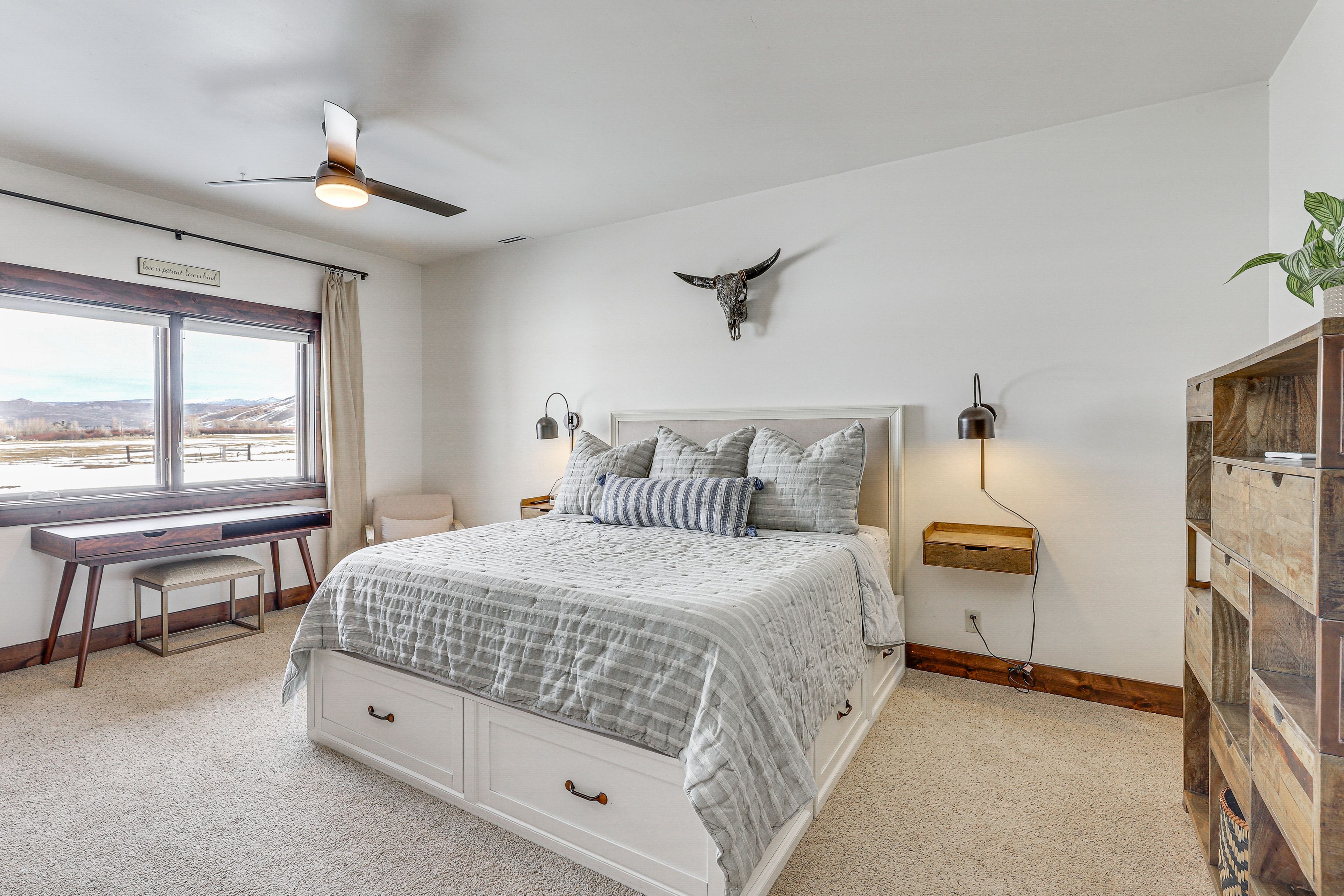 Bedroom 1 | Main Level | King Bed