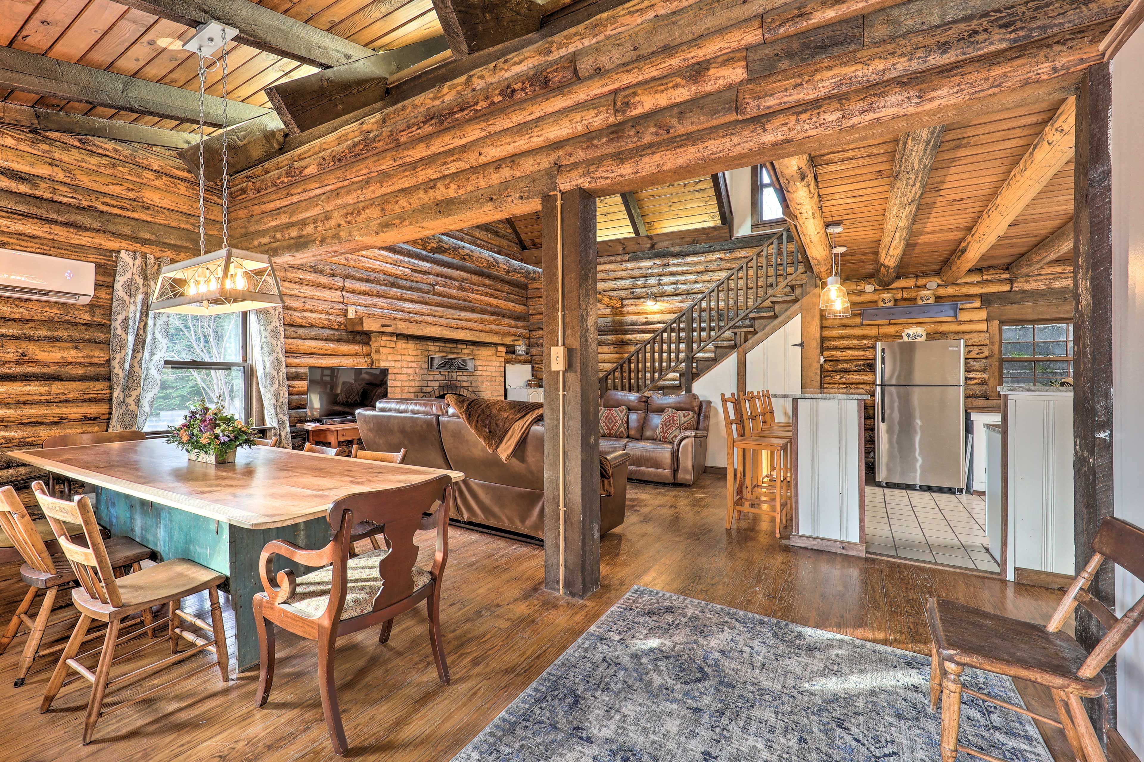 Living Room | Main Floor