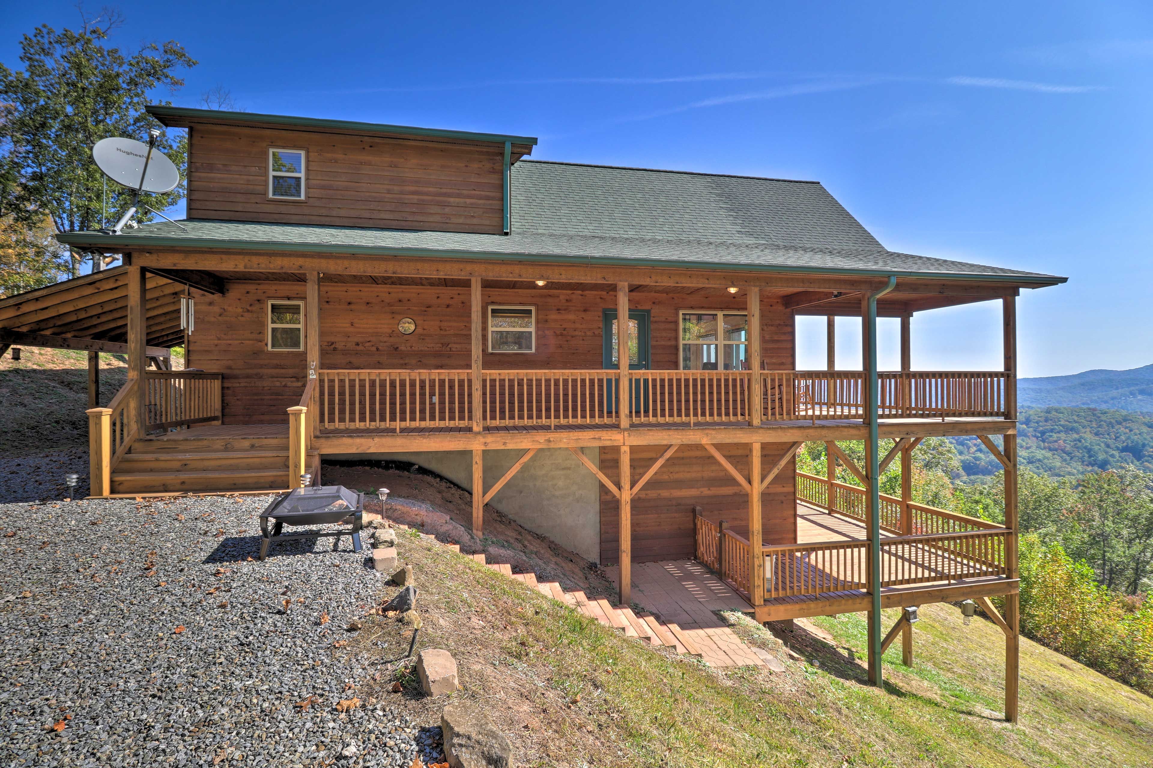 Home Exterior | Fire Pit