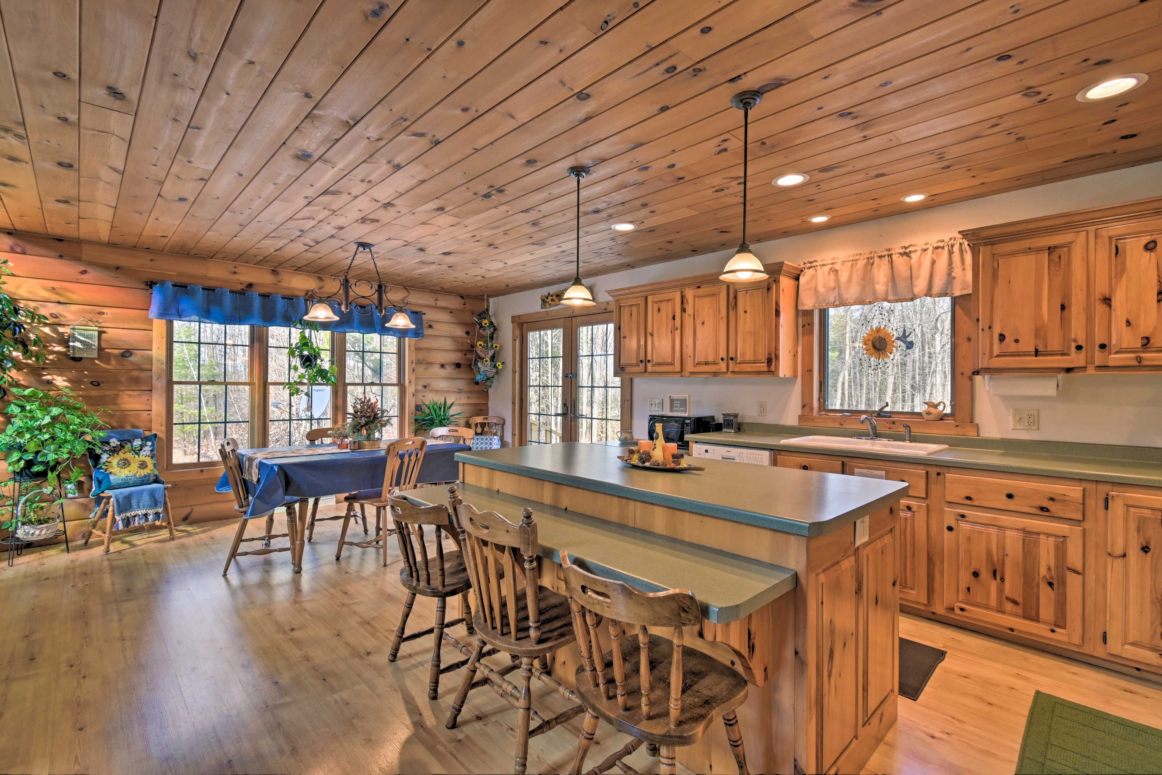 Kitchen | Main Floor | Cooking Basics | Coffee Maker | Blender