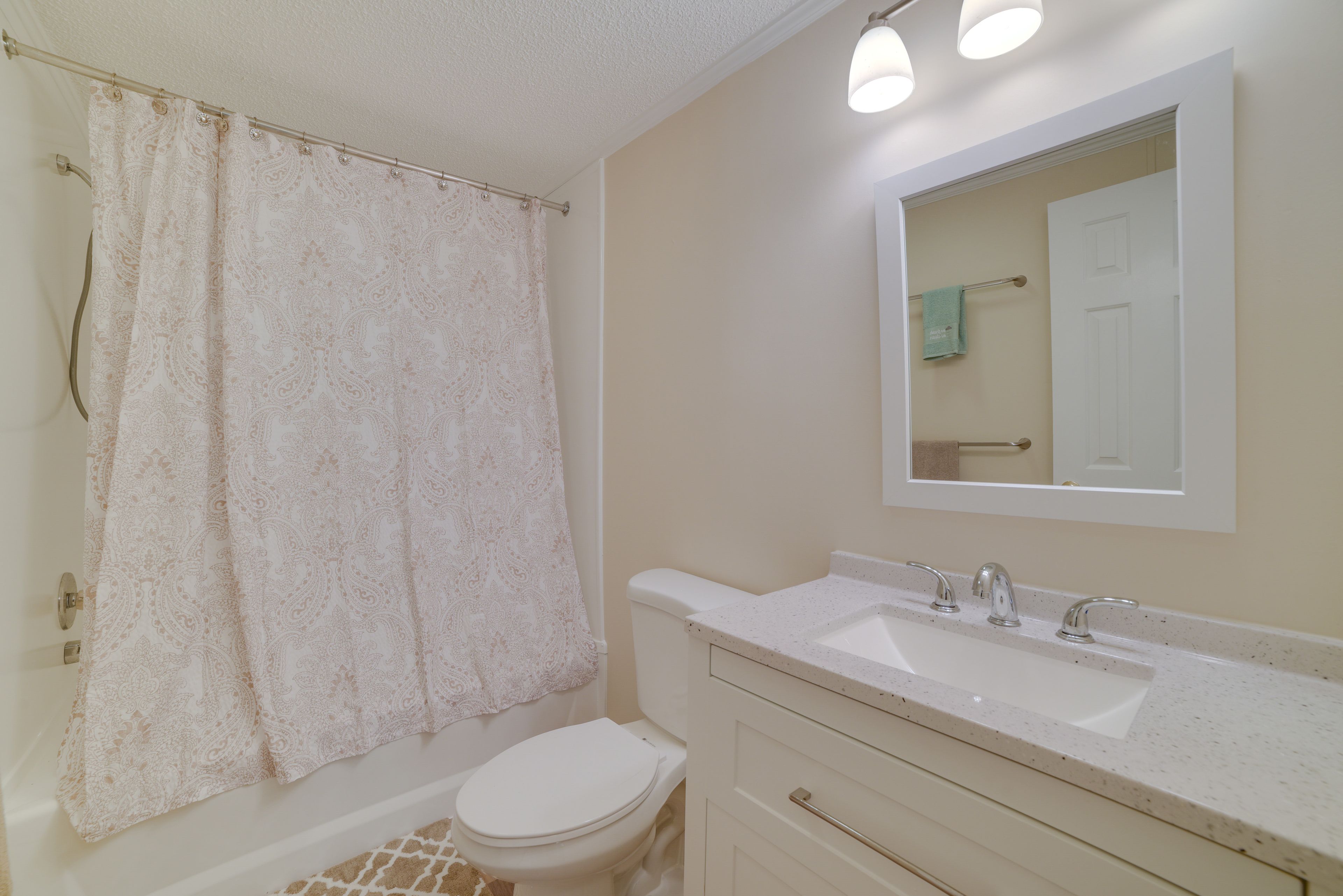 En-Suite Bathroom
