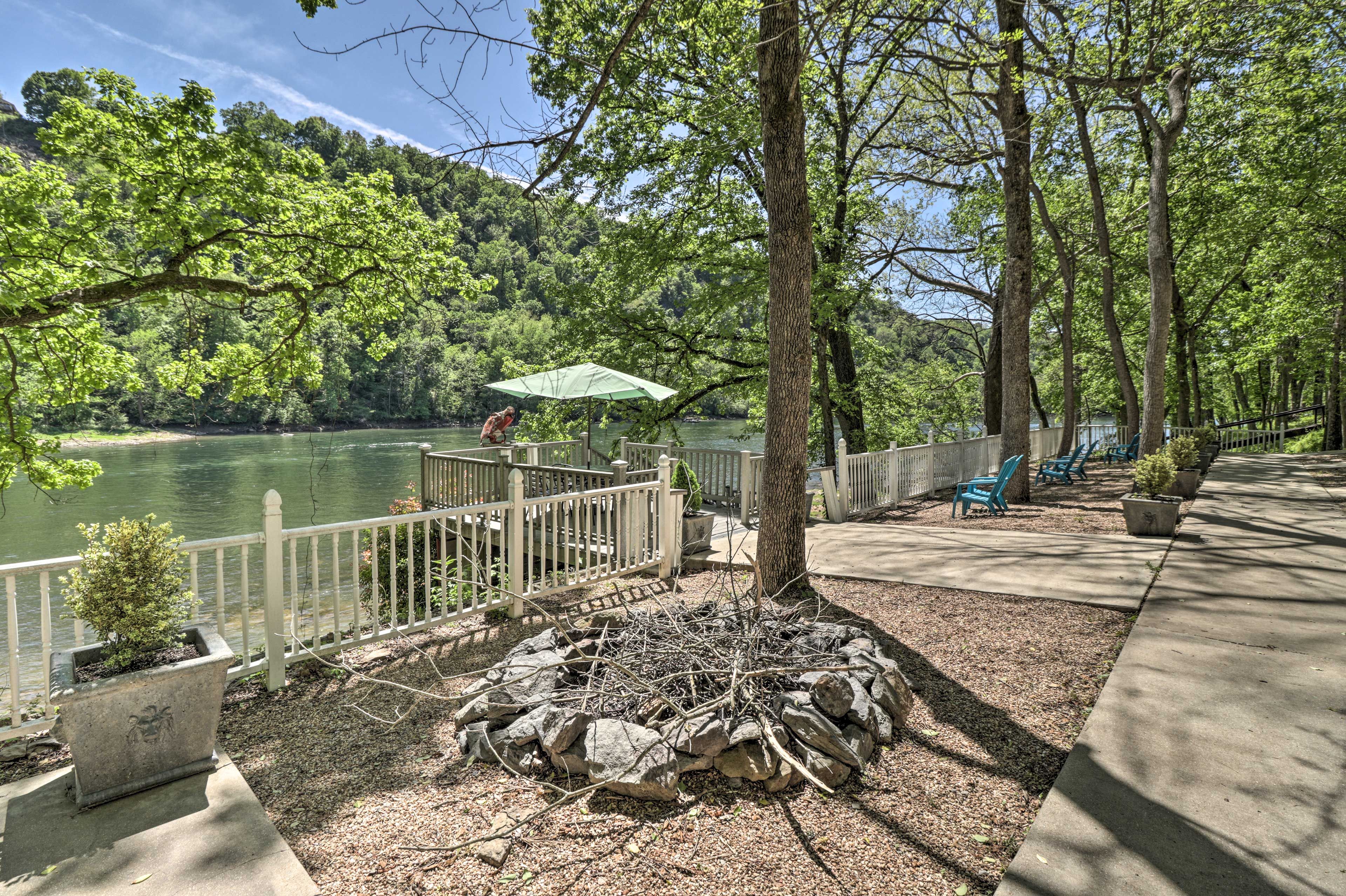 Shared Outdoor Space | Fire Pit