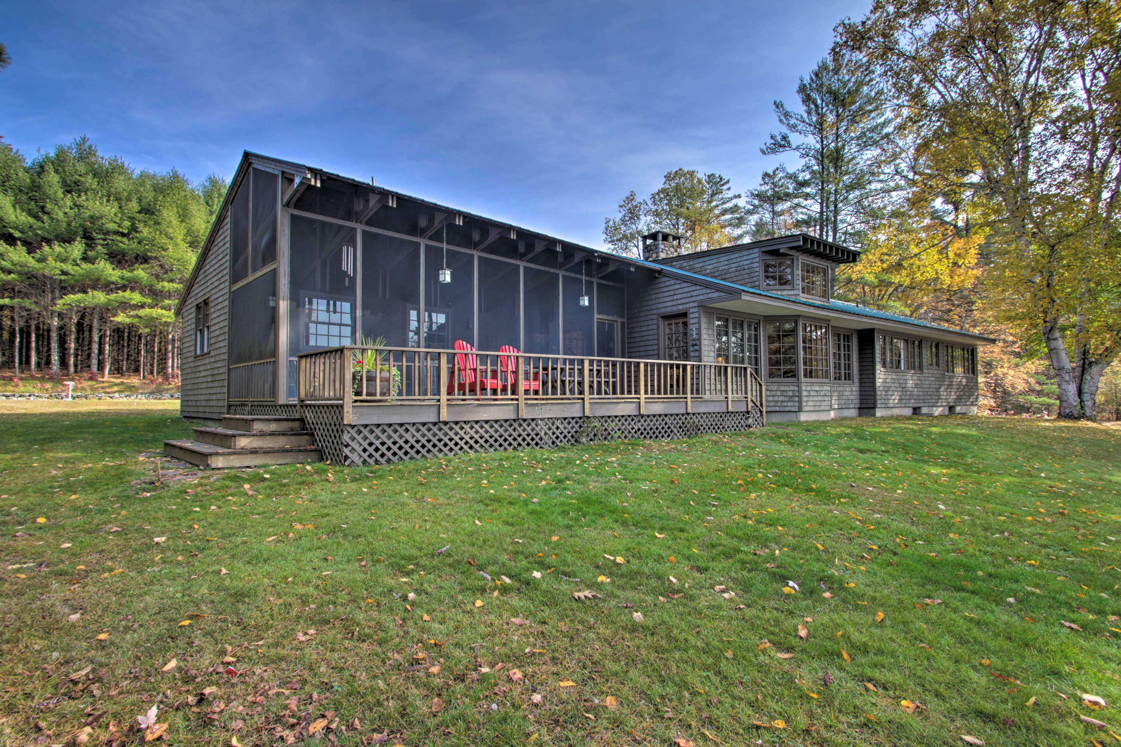Home Exterior | On-Site Parking