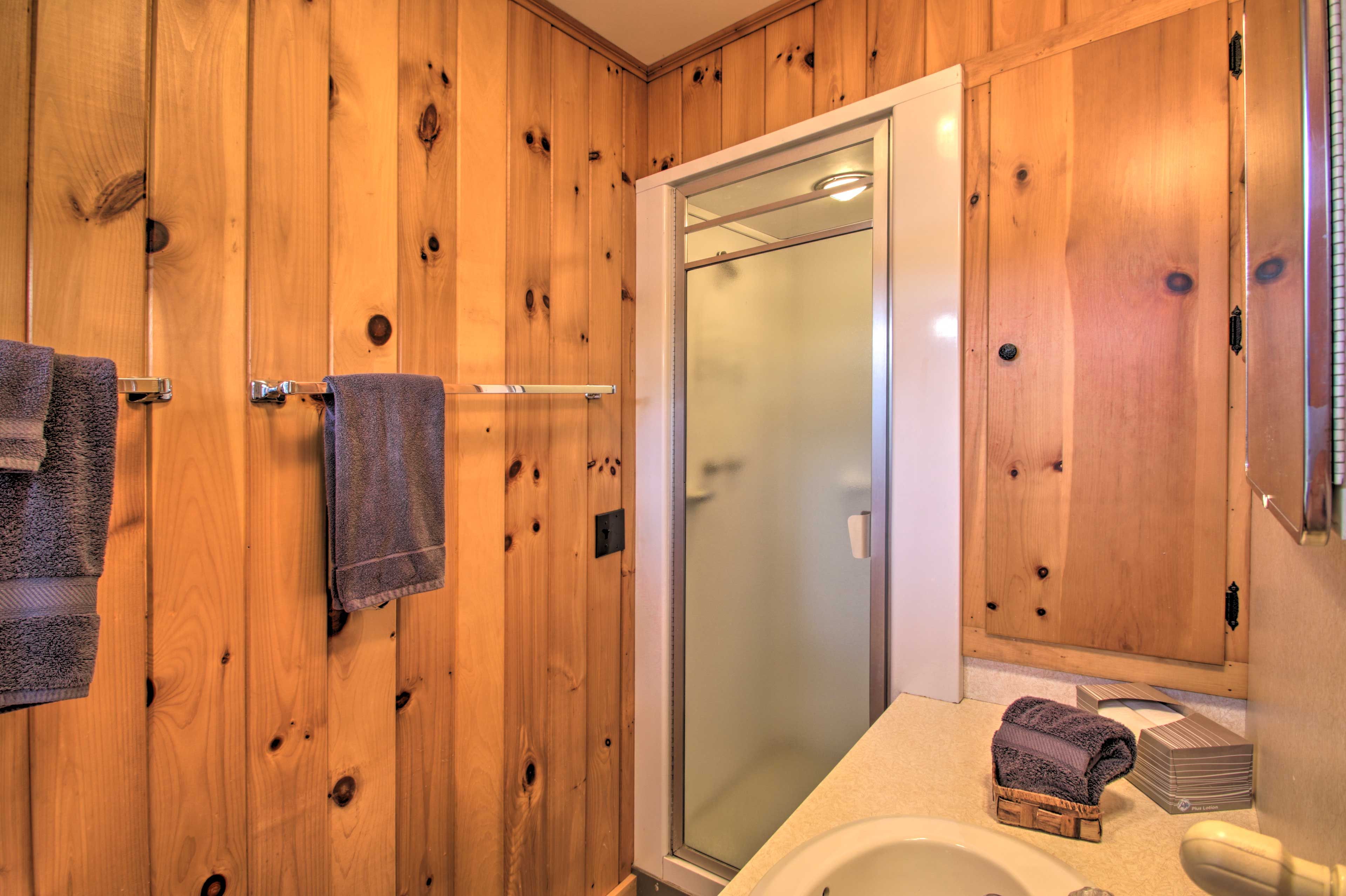 Full Bathroom