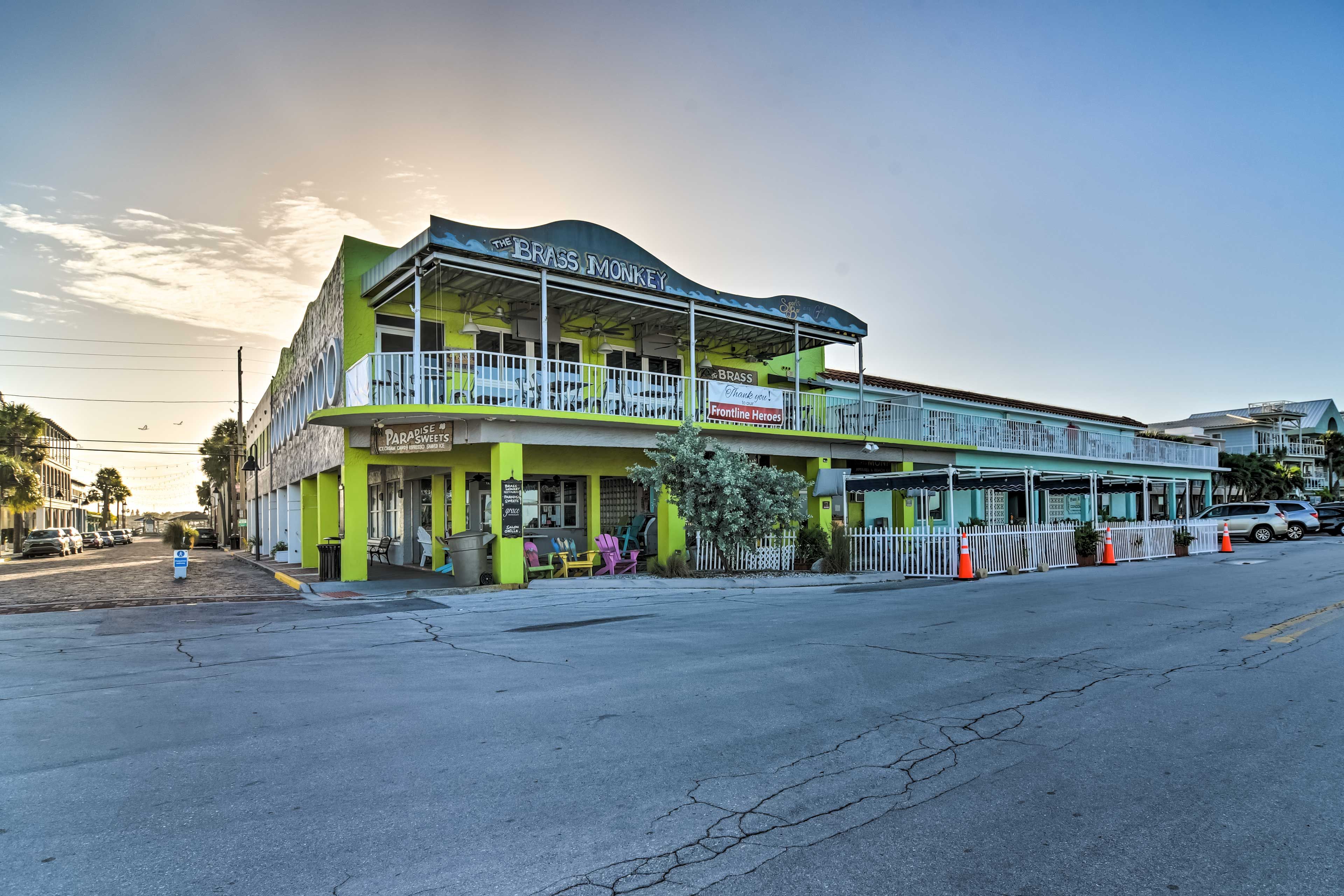 On-Site Dining | The Brass Monkey