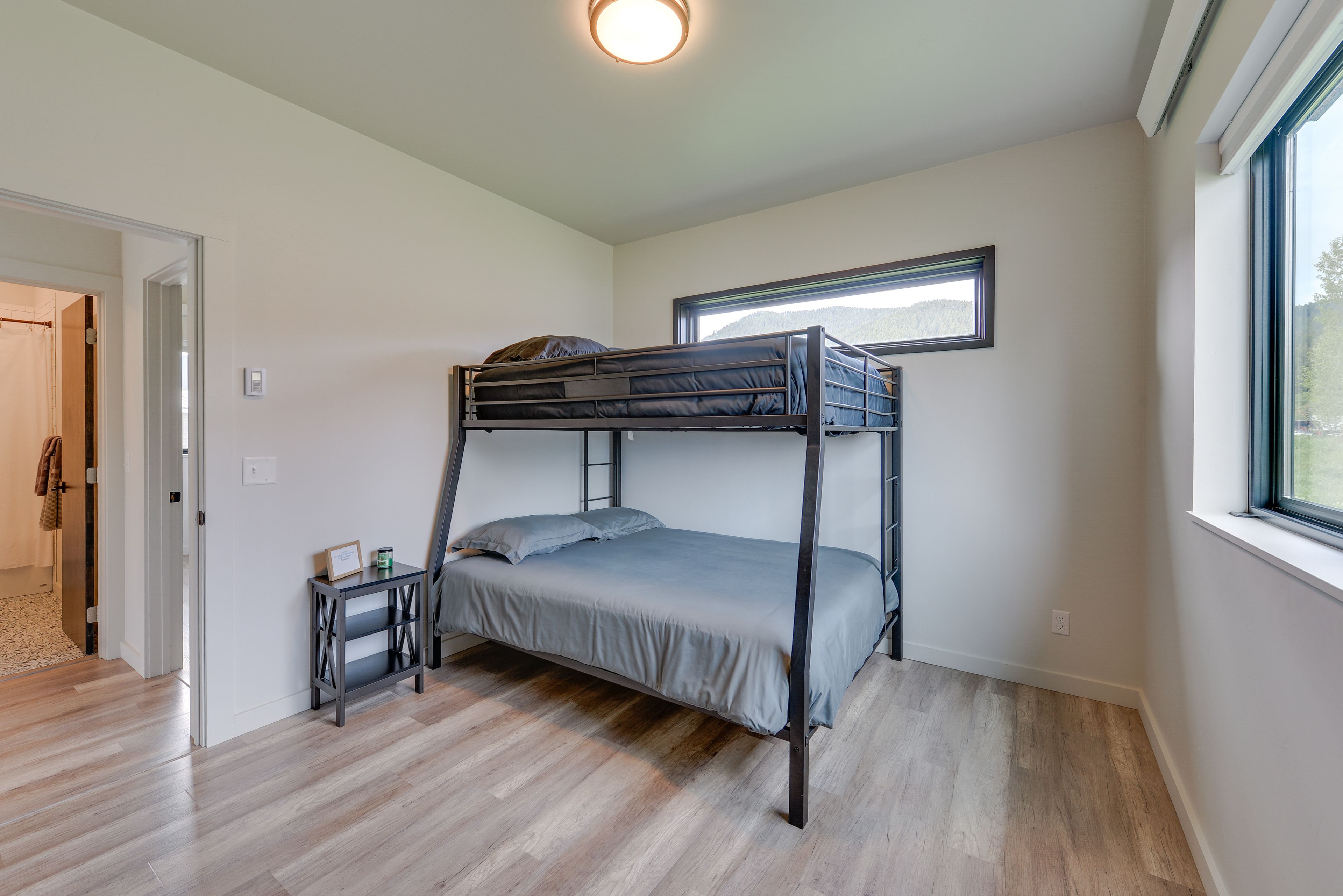 Bedroom 2 | Queen Bunk Bed